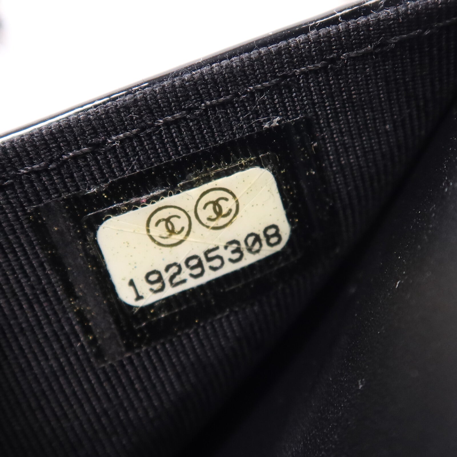 CHANEL 漆皮皮革WOC Wallet On Chain銀扣鏈帶肩背袋