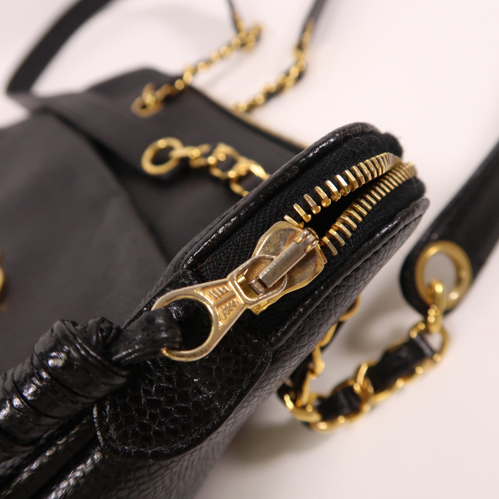 CHANEL 牛皮皮革Chain Shoulder Tote金扣肩背袋/手挽袋