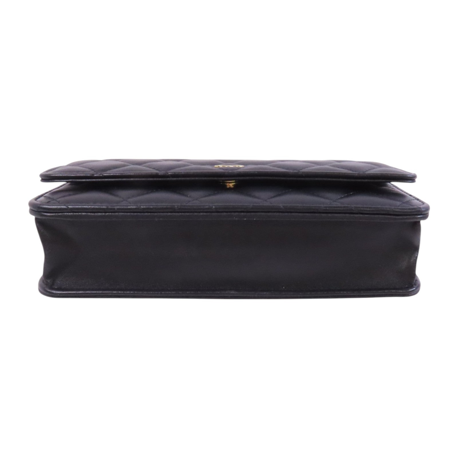 CHANEL 【激減優惠】羊皮皮革WOC Wallet On Chain金扣鏈帶肩背袋
