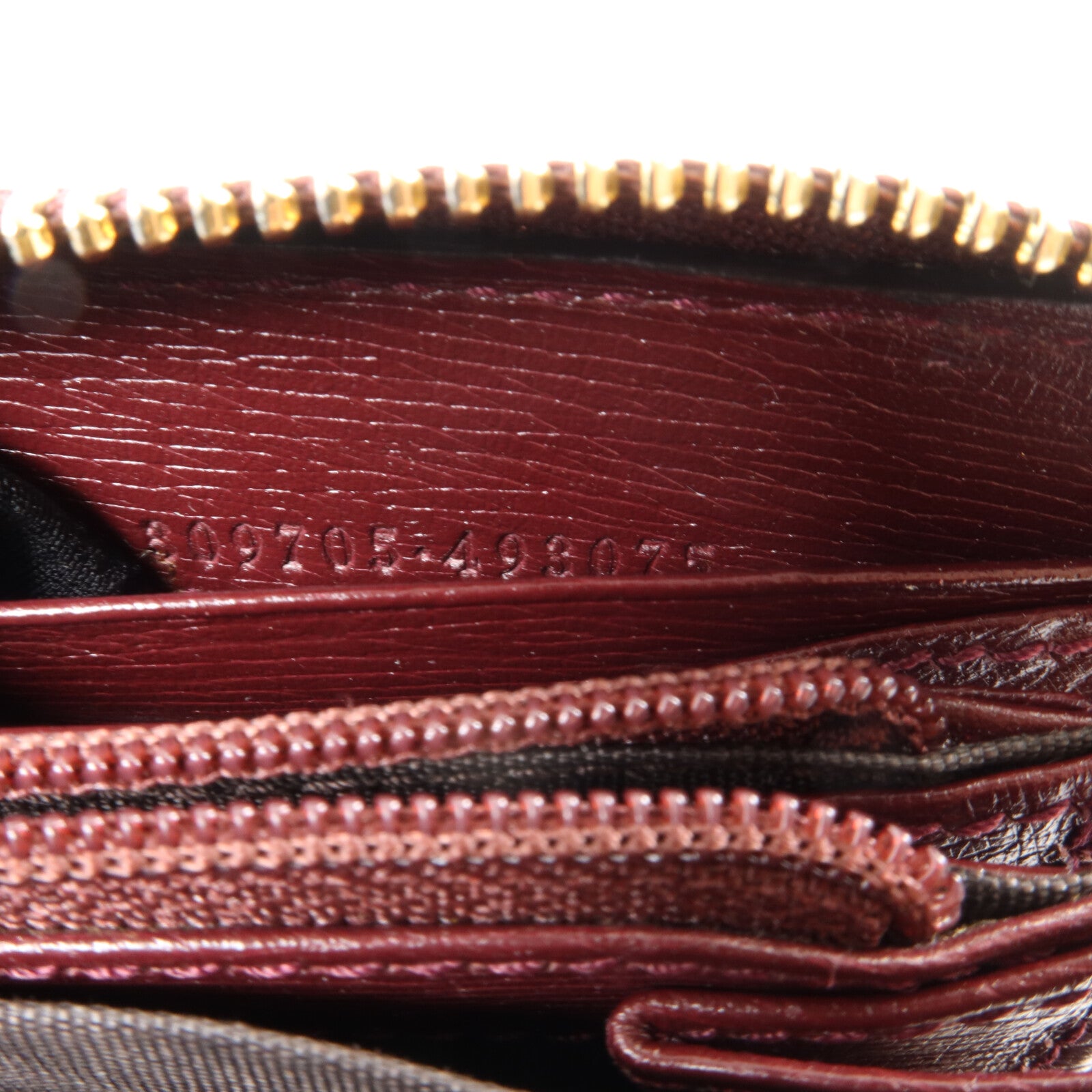 GUCCI 牛皮皮革Heartbeat Print Zip Around Wallet長錢包