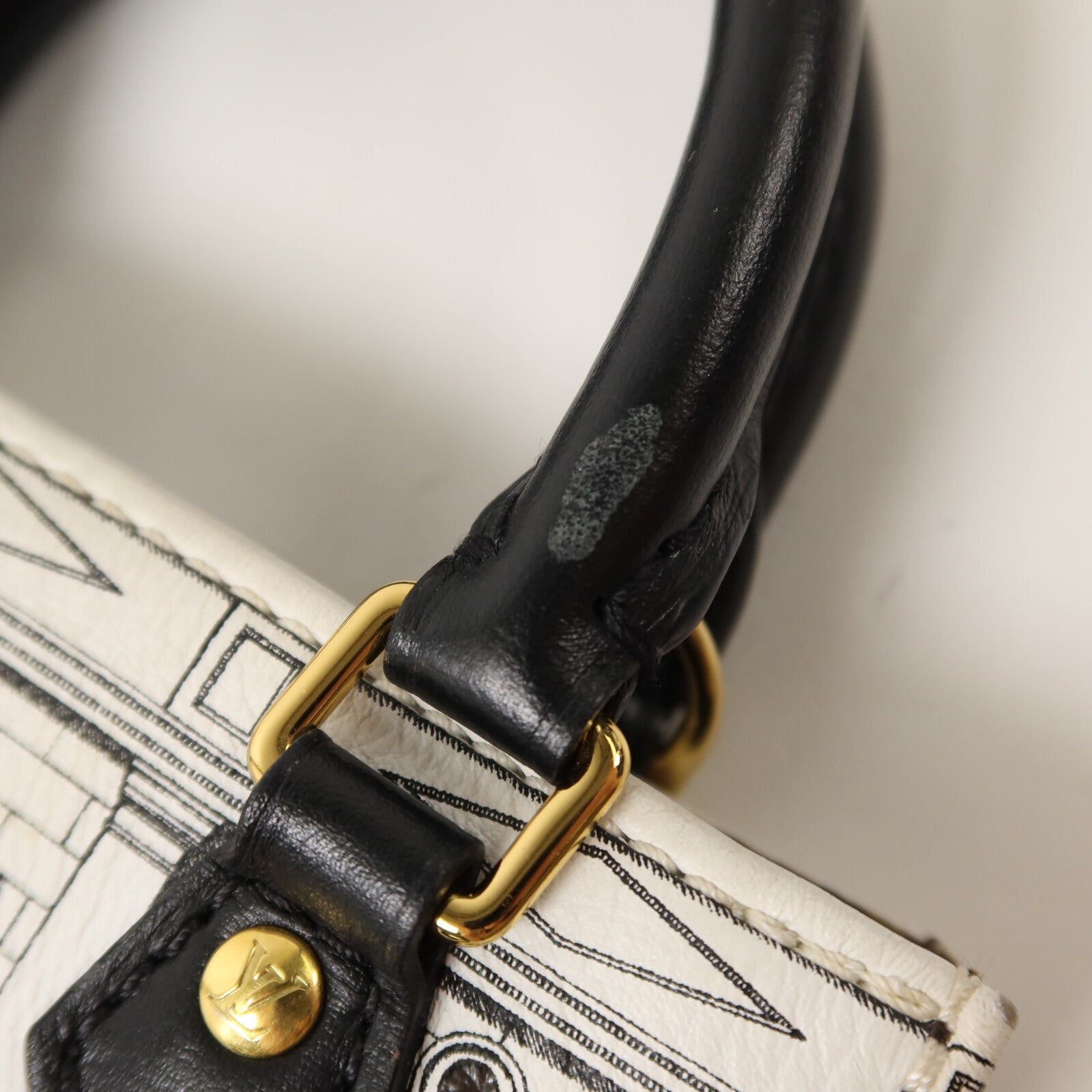 LOUIS VUITTON Monogram牛皮皮革Petite Sac Plat Fornasetti肩背袋