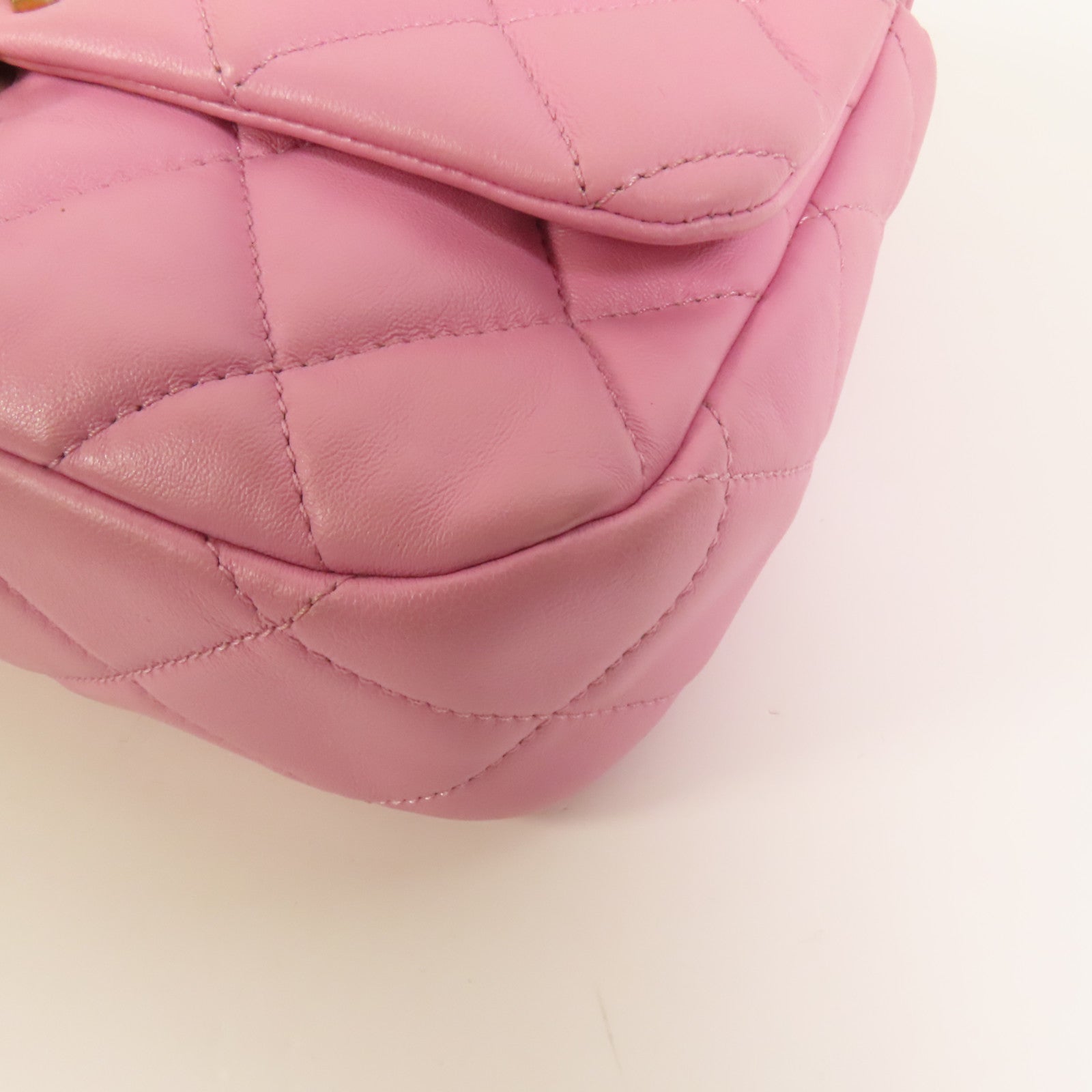 CHANEL 羊皮皮革Chain Shoulder金扣鏈帶肩背袋
