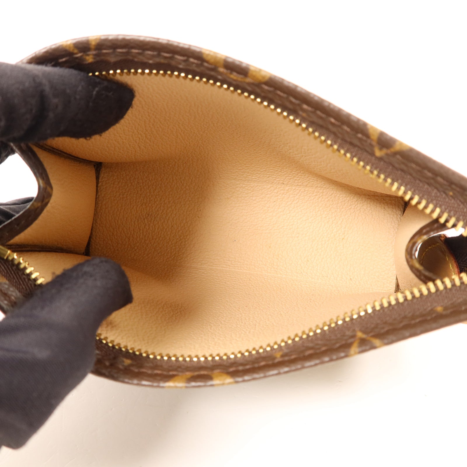 LOUIS VUITTON Monogram Poche Toilette 15金扣手拿包