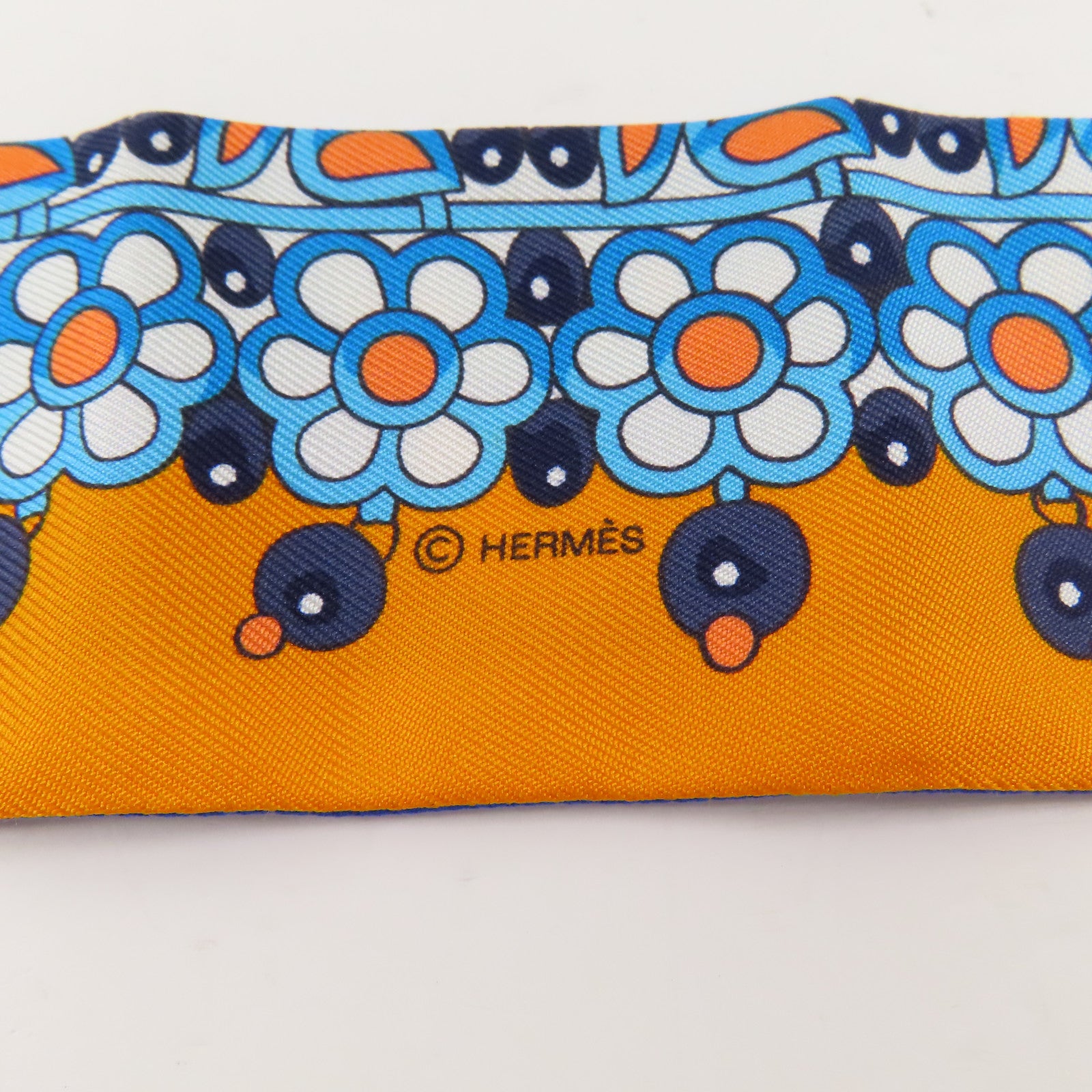 HERMES 絲質Twilly絲巾