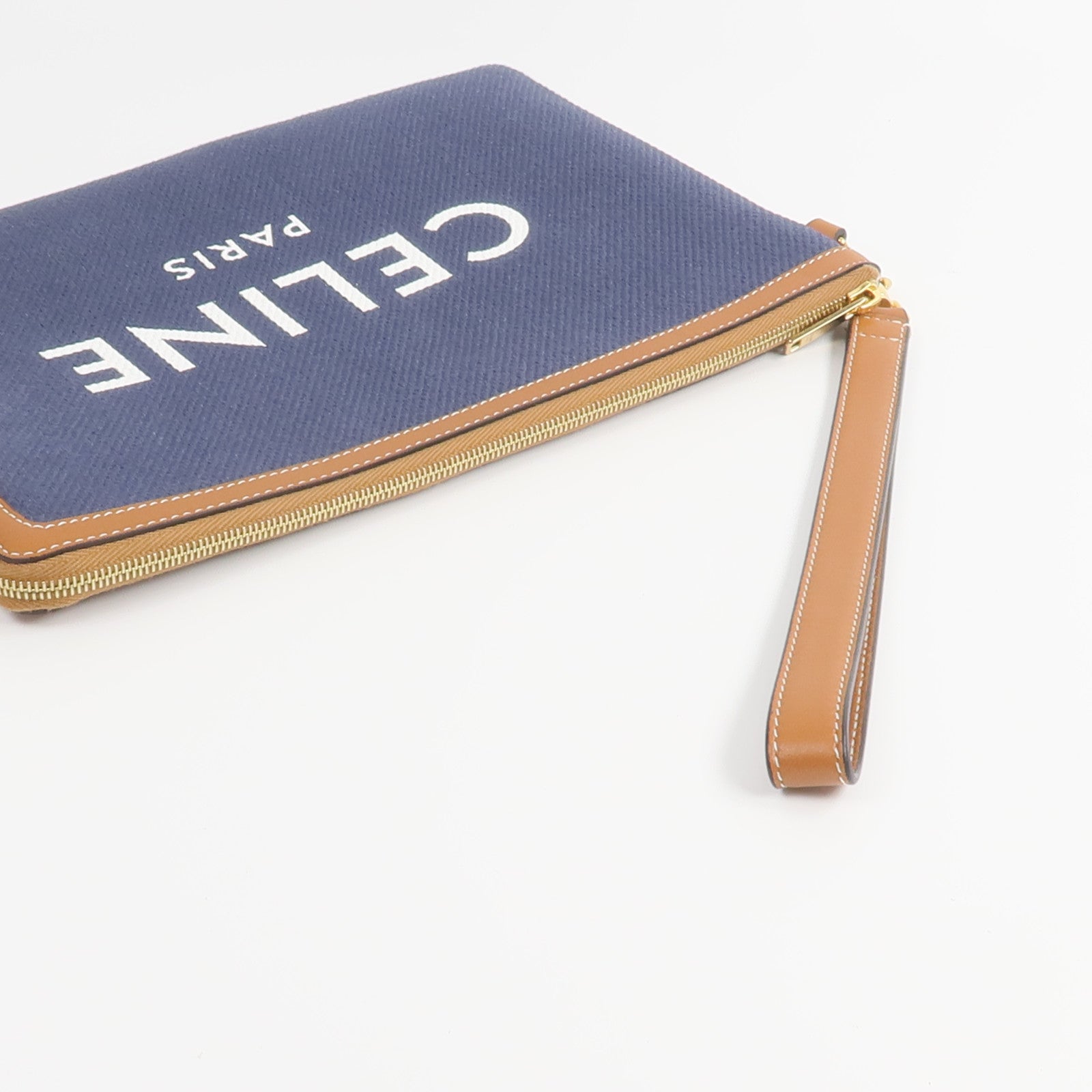 CELINE 牛仔布Denim Zipped Pouch With Strap手拿包
