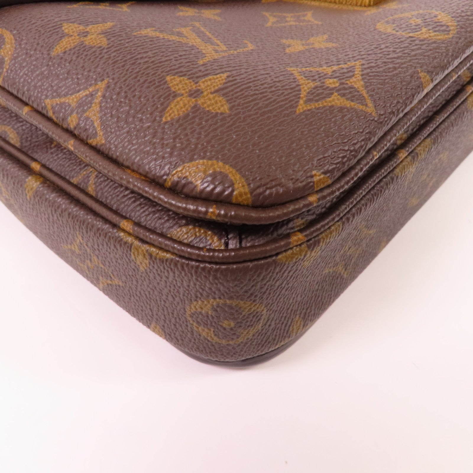 LOUIS VUITTON Monogram Pochette Metis MM金扣手挽肩背兩用袋