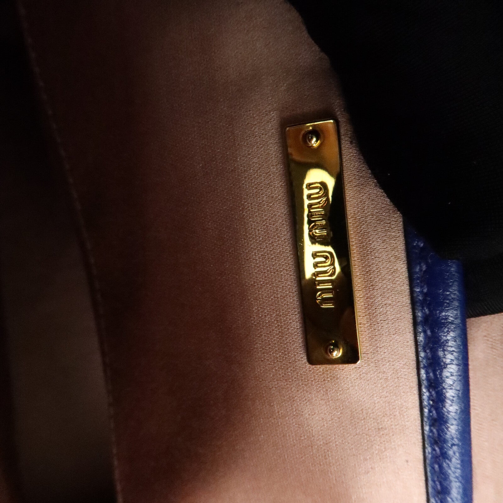 Miu Miu 牛皮皮革2 Way Shoulder Bag手挽肩背兩用袋