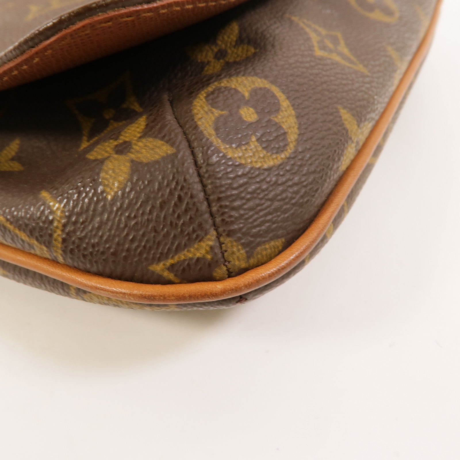 LOUIS VUITTON Monogram Musette Salsa Short金扣肩背袋
