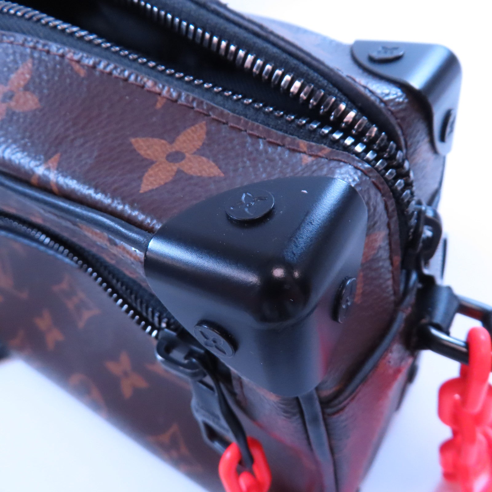 LOUIS VUITTON Monogram Mini Soft Trunk黑扣肩背袋啡色/橙色