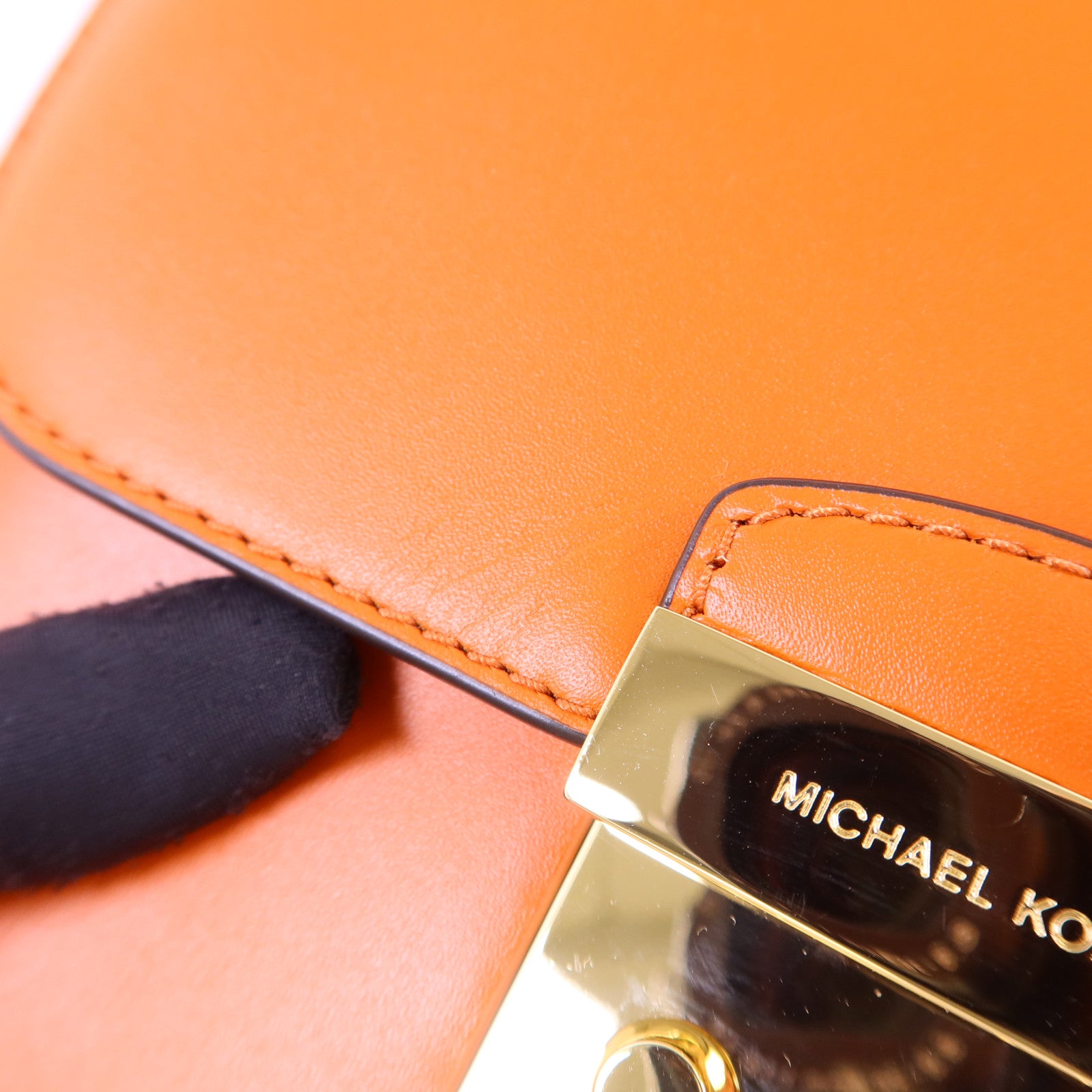 Michael Kors 牛皮皮革Chain Shoulder Bag金扣鏈帶肩背袋