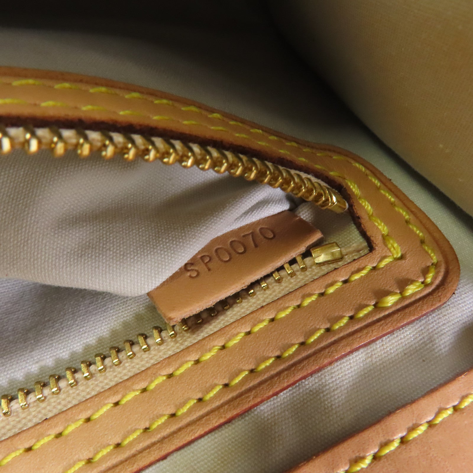 LOUIS VUITTON Monogram Mini Camille Bag金扣鏈帶肩背袋藍色