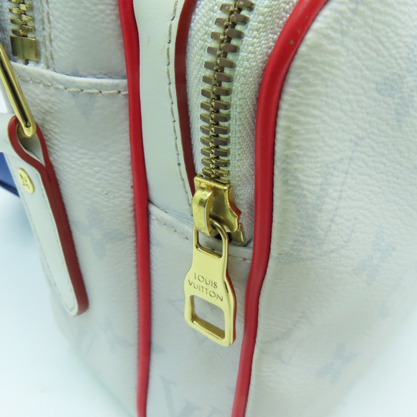 LOUIS VUITTON 【激減優惠】White Monogram NBA Nil金扣肩背袋白色