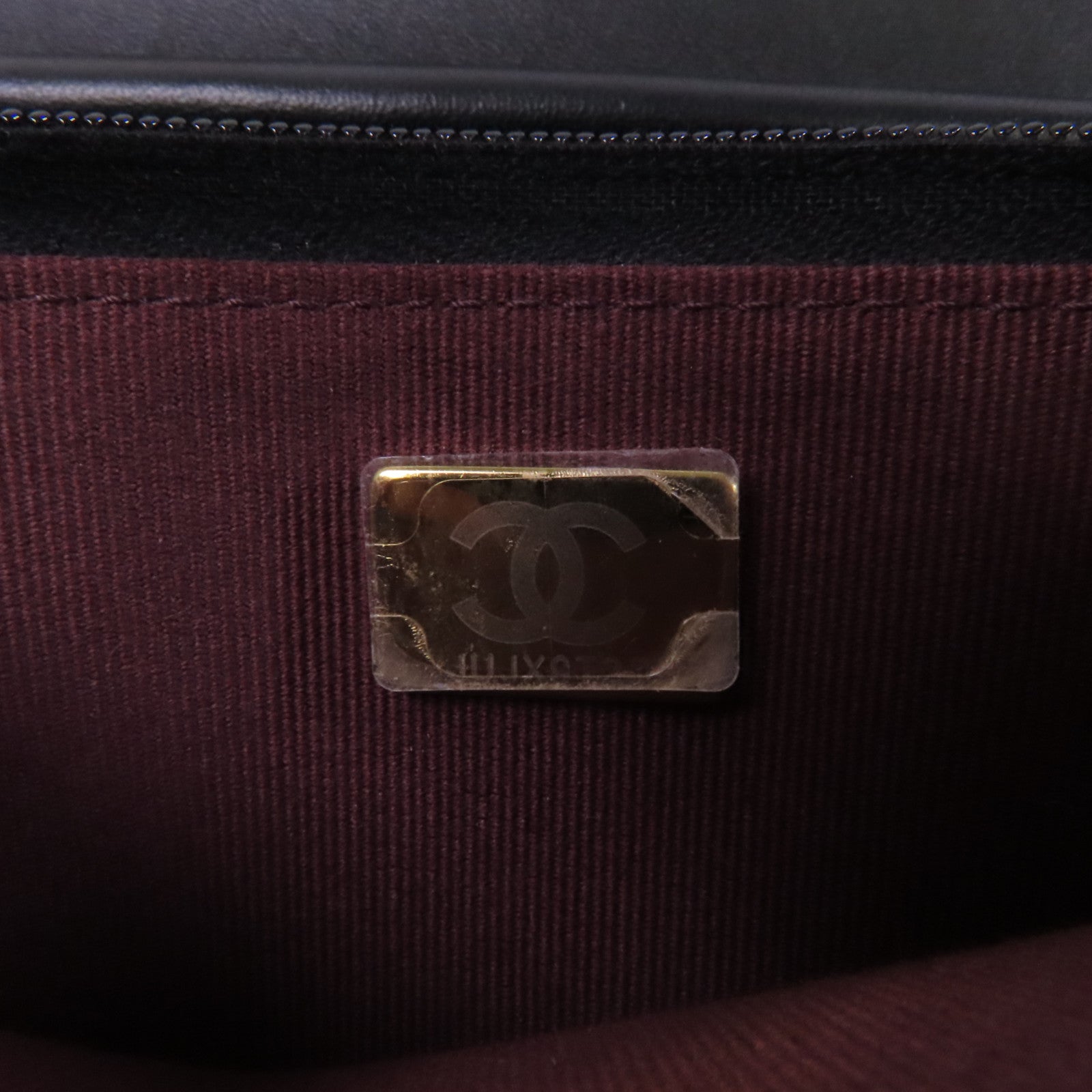 CHANEL 【激減優惠】羊皮皮革WOC Wallet On Chain金扣鏈帶肩背袋