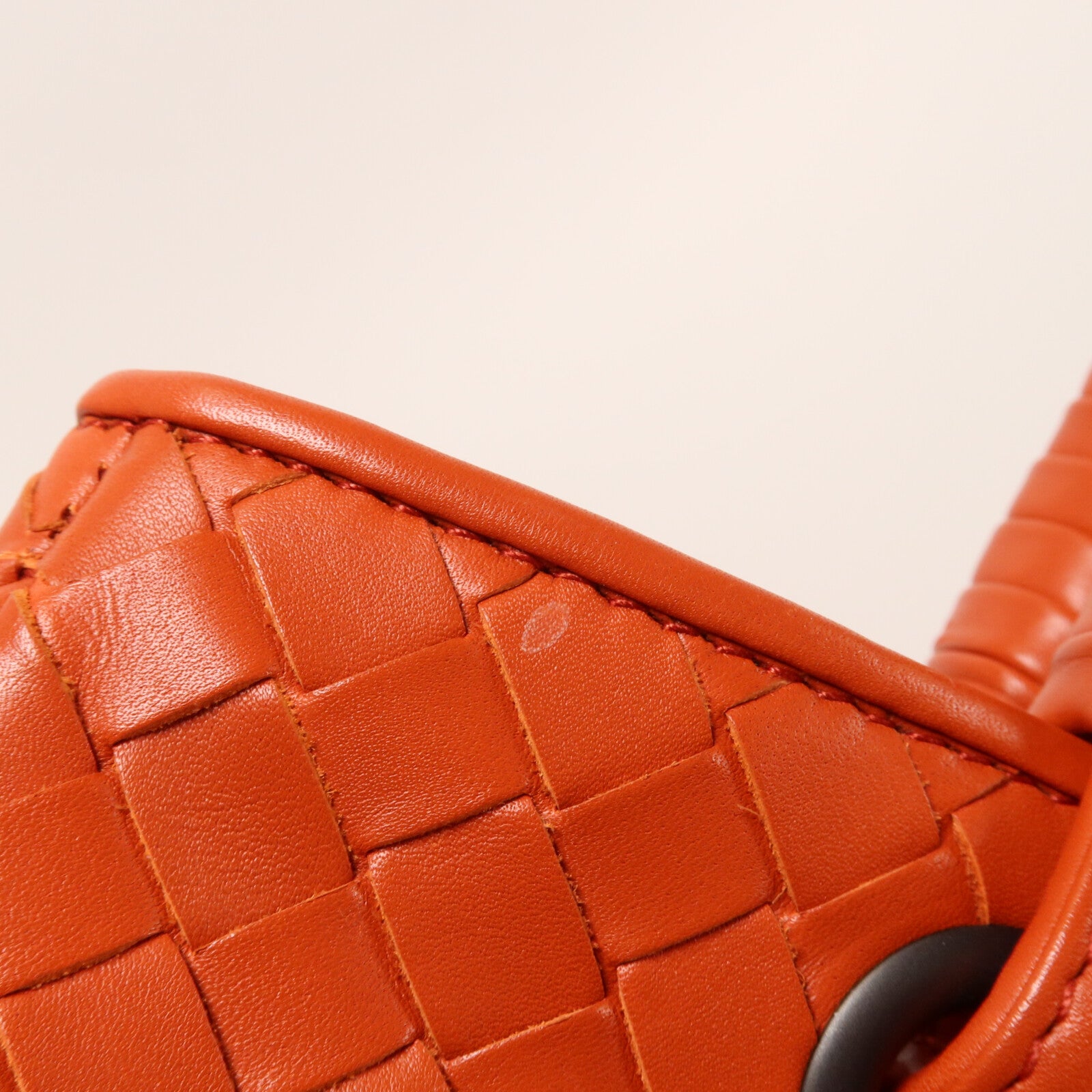 BOTTEGA VENETA 牛皮皮革Intrecciato手挽袋
