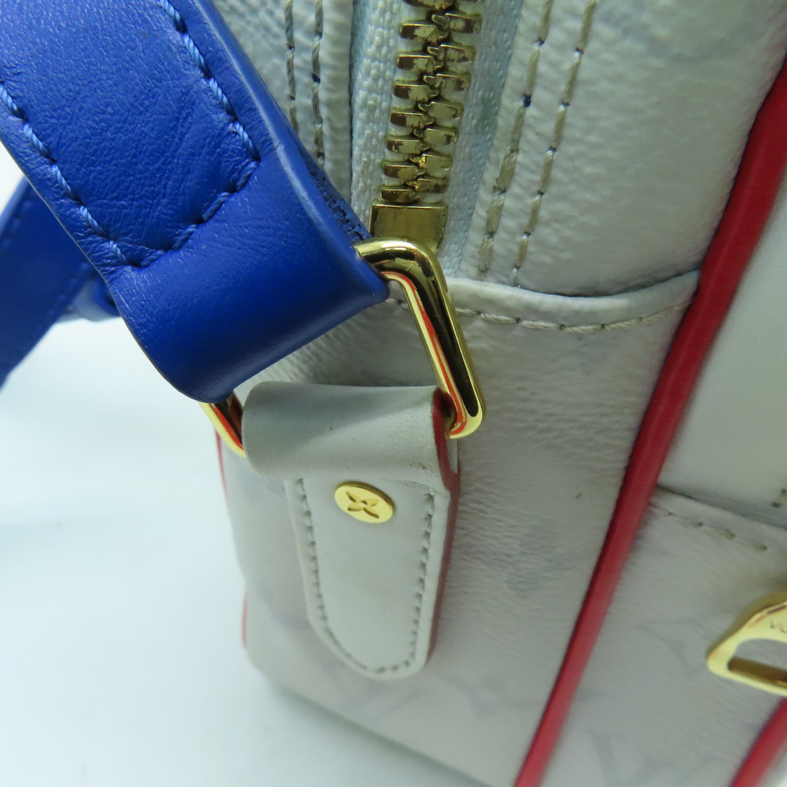 LOUIS VUITTON 【激減優惠】White Monogram NBA Nil金扣肩背袋白色