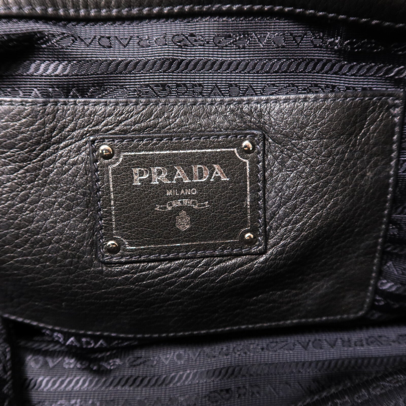 PRADA 牛皮皮革Vitello Phenix手挽袋