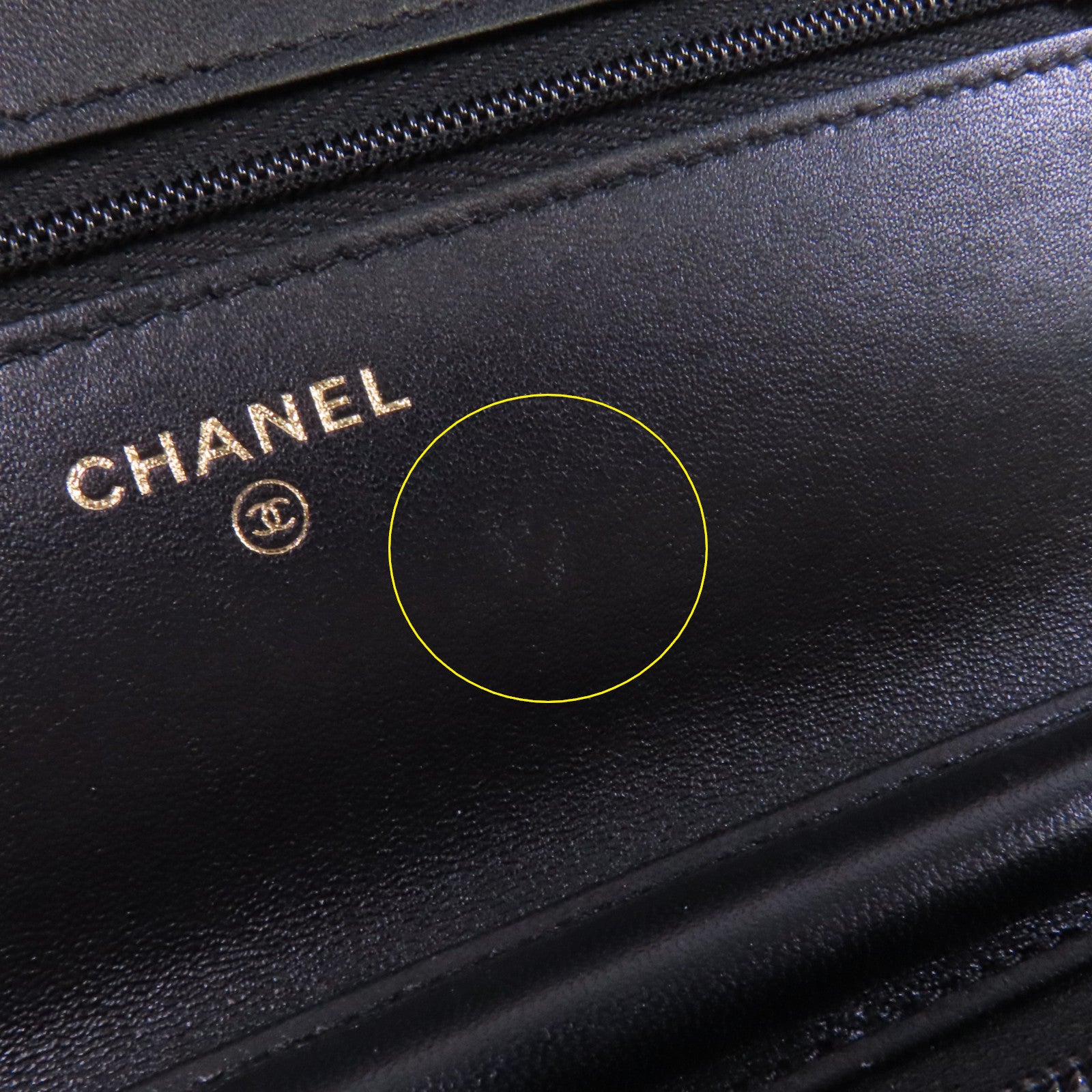 CHANEL 【激減優惠】羊皮皮革WOC Wallet On Chain金扣鏈帶肩背袋