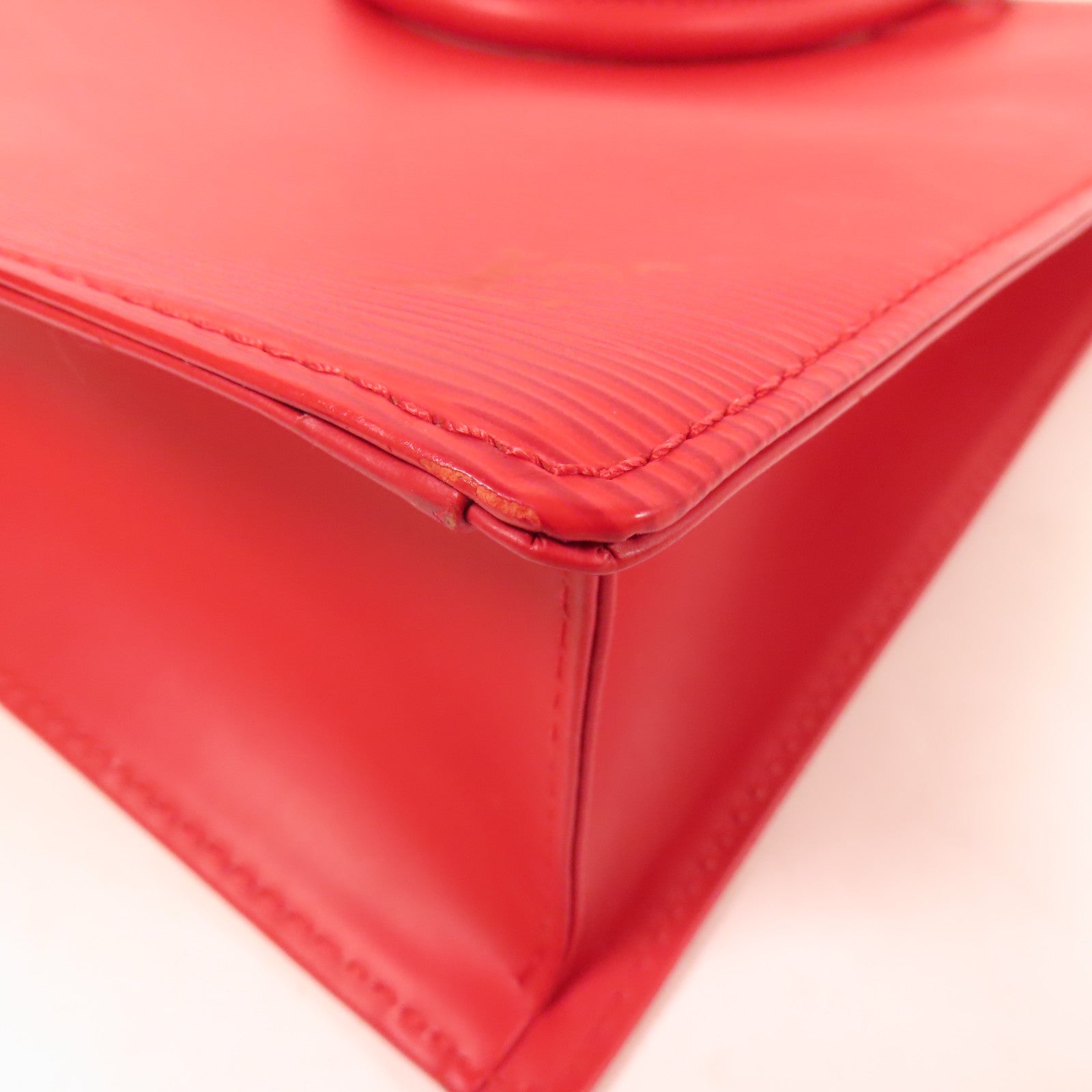 LOUIS VUITTON Epi Sac Plat PM金扣手挽袋
