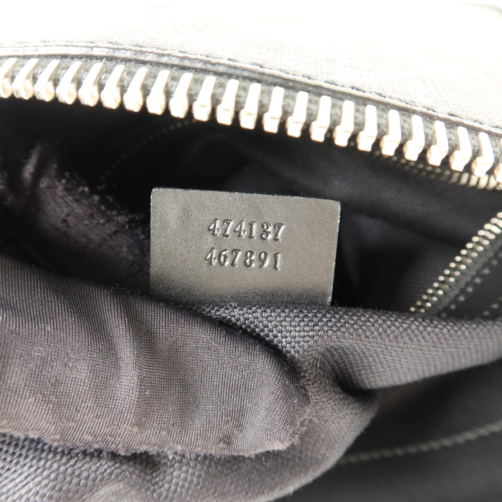 GUCCI 塗層帆布GG Supreme肩背袋