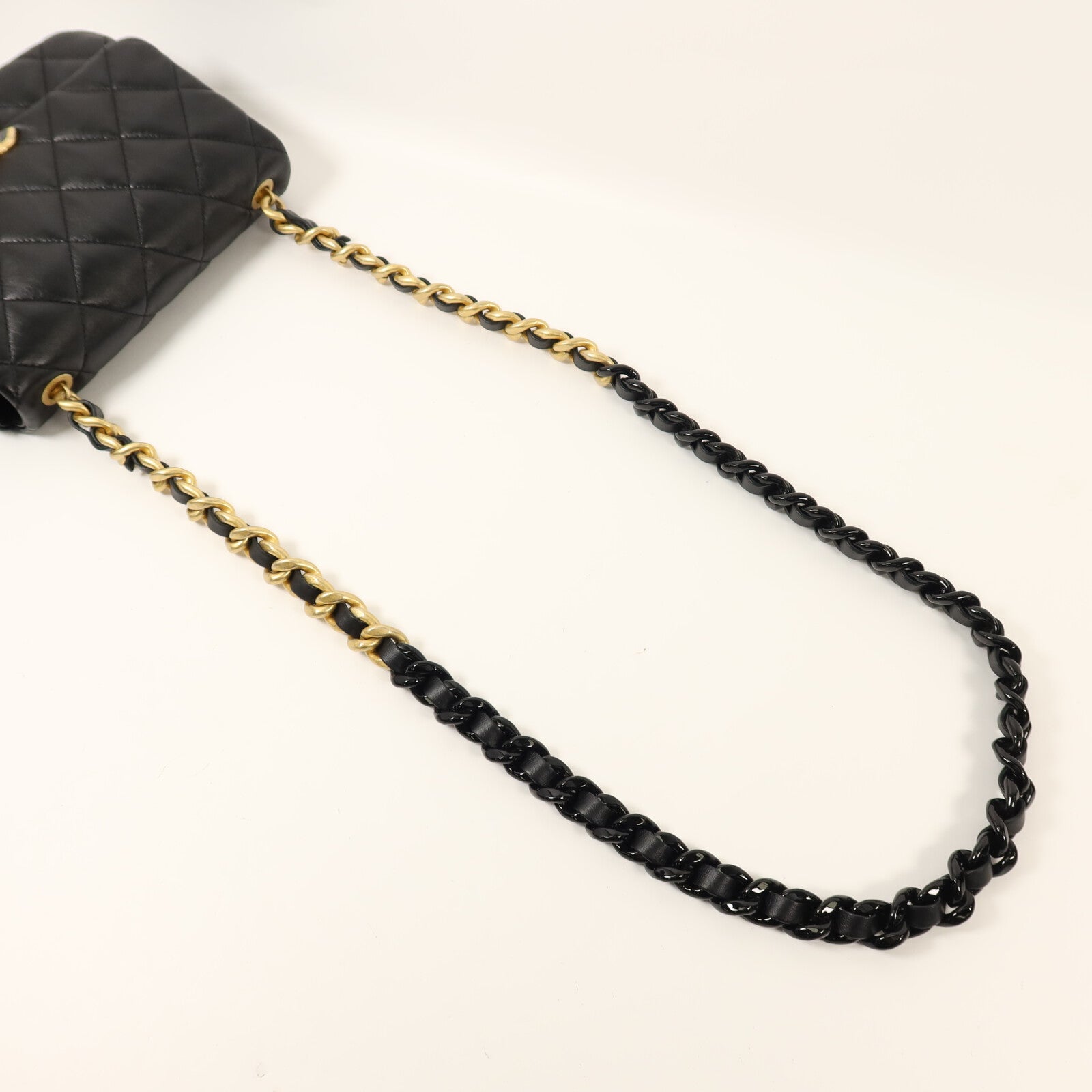 CHANEL 【激減優惠】羊皮皮革Chain Shoulder鏈帶肩背袋