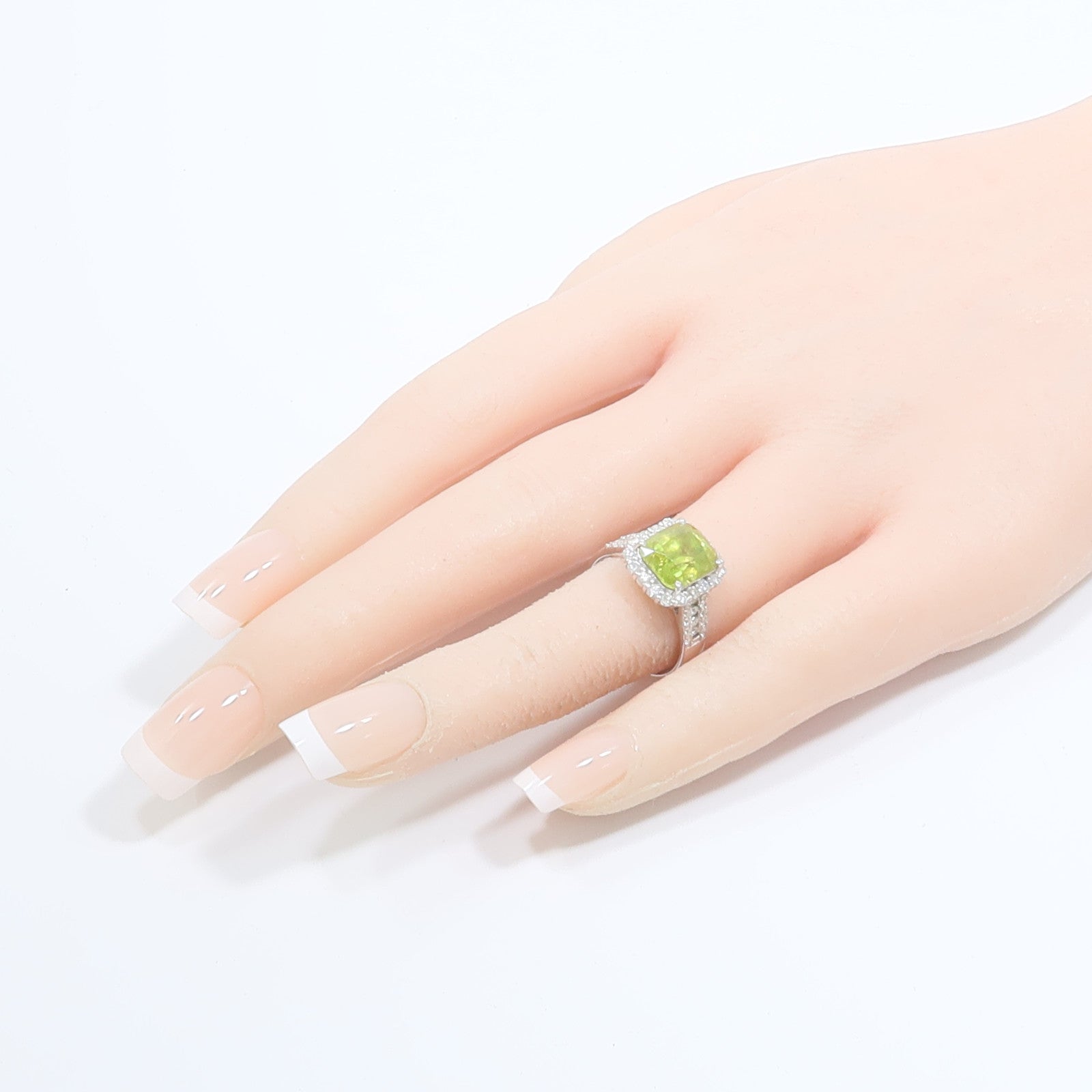 JEWELRY 18K白金Sphene Diamond Ring榍石/鑽石戒指