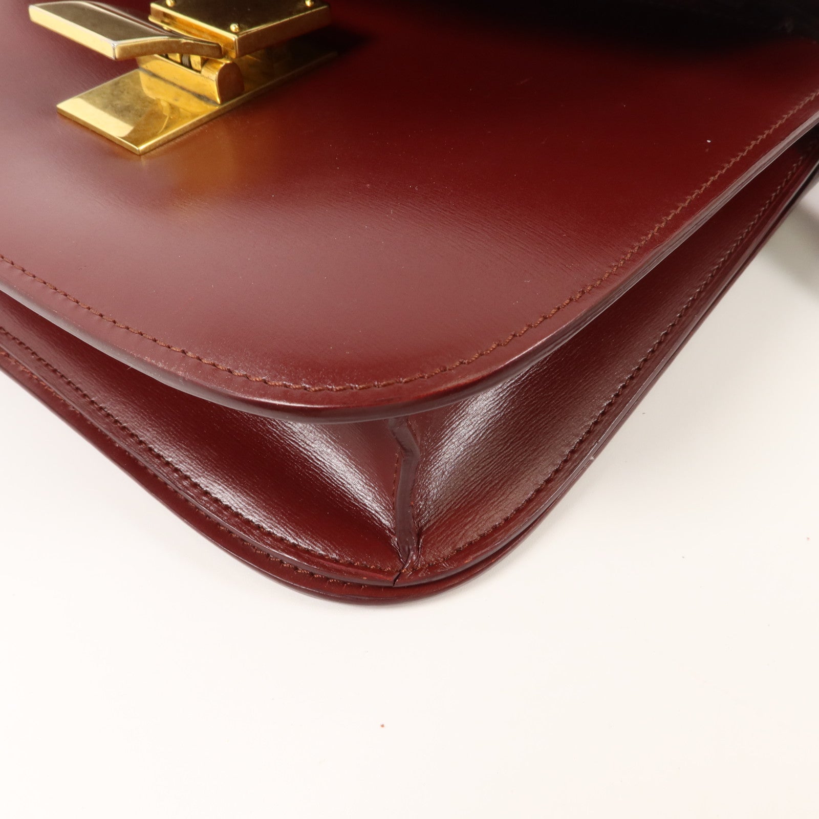 CELINE 牛皮皮革Classic Box Medium肩背袋