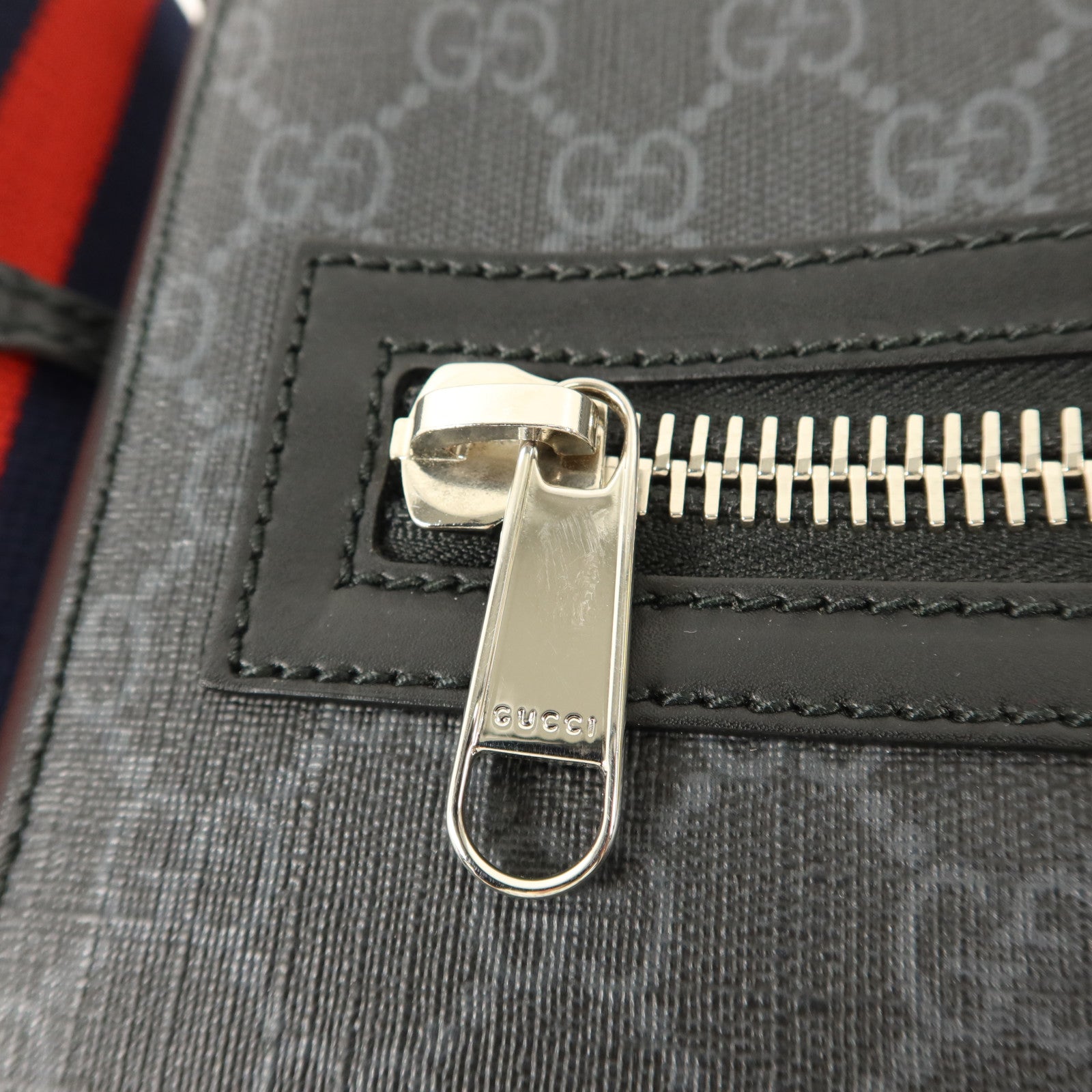 GUCCI 塗層帆布GG Supreme肩背袋