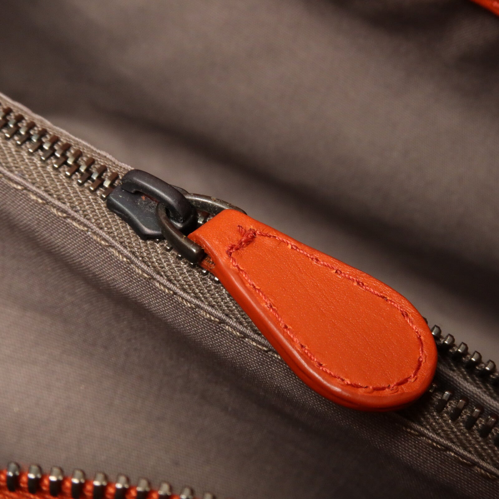 BOTTEGA VENETA 牛皮皮革Intrecciato手挽袋