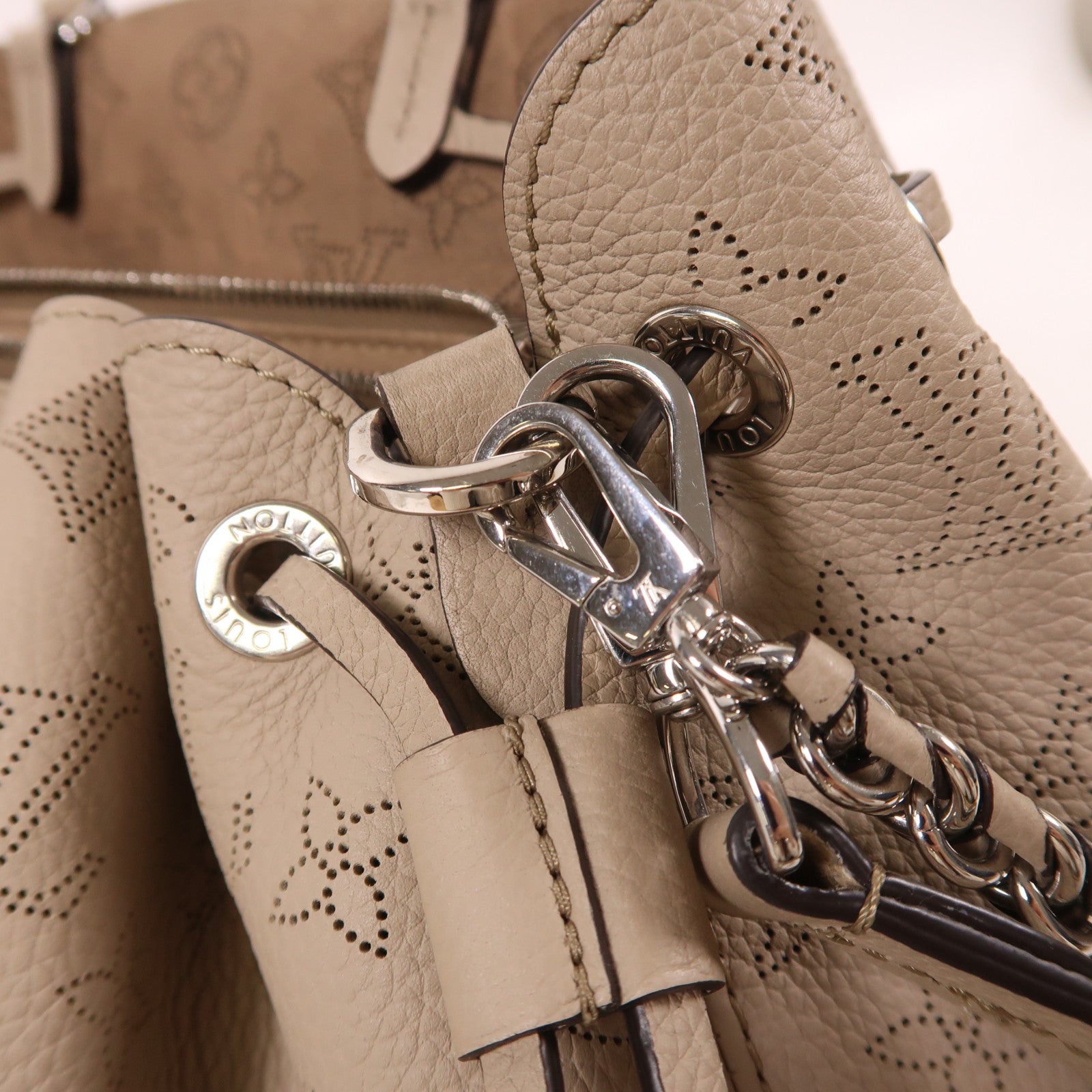 LOUIS VUITTON Mahina Bella Tote銀扣手挽肩背兩用袋