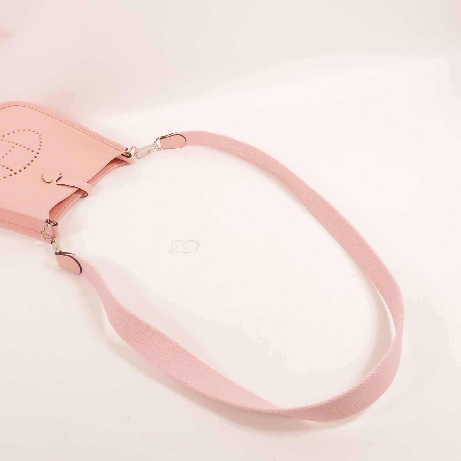 HERMES Clemence皮革Evelyne TPM肩背袋Rose Sakura