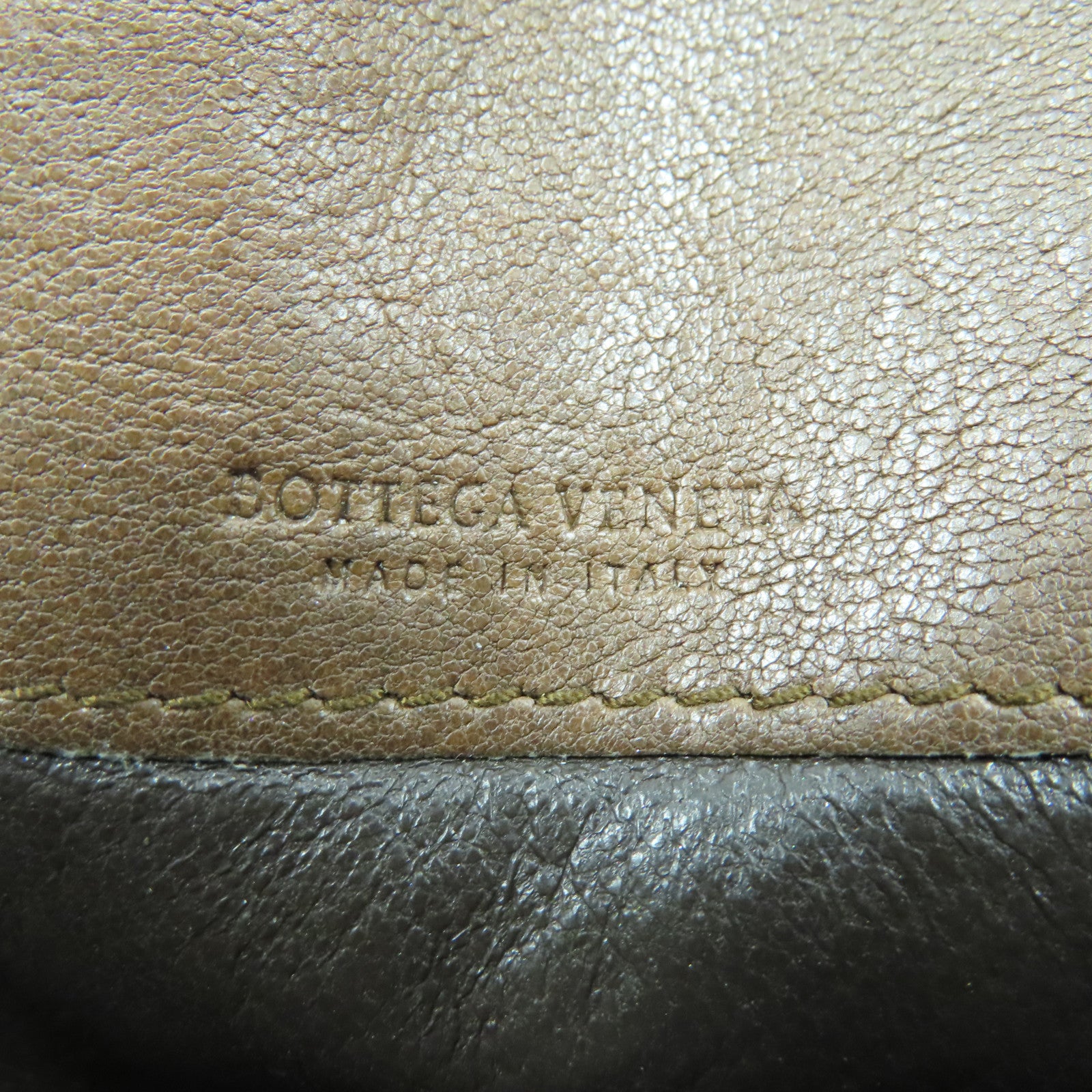 BOTTEGA VENETA 牛皮皮革Long wallet銀扣長錢包啡色