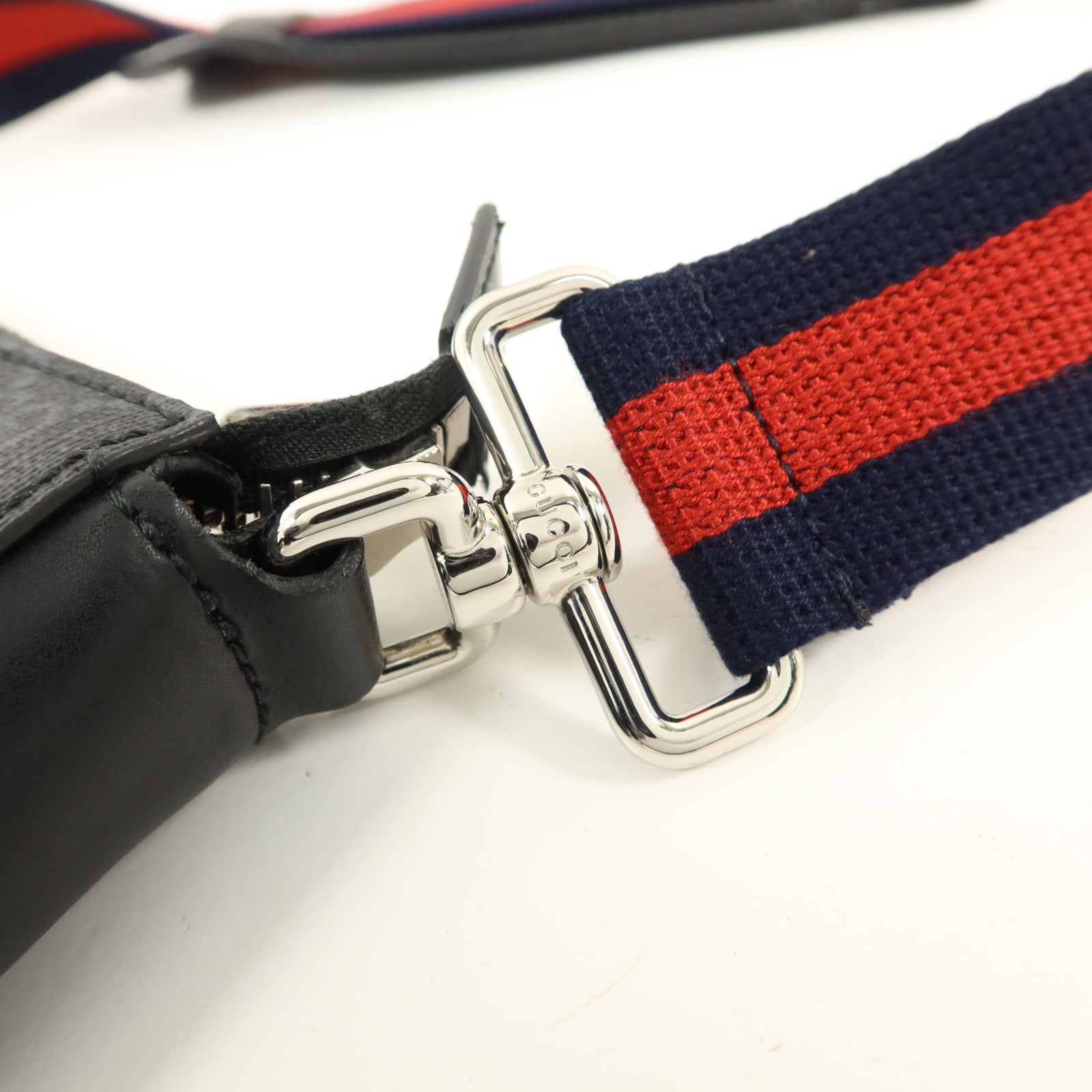 GUCCI 塗層帆布GG Supreme肩背袋