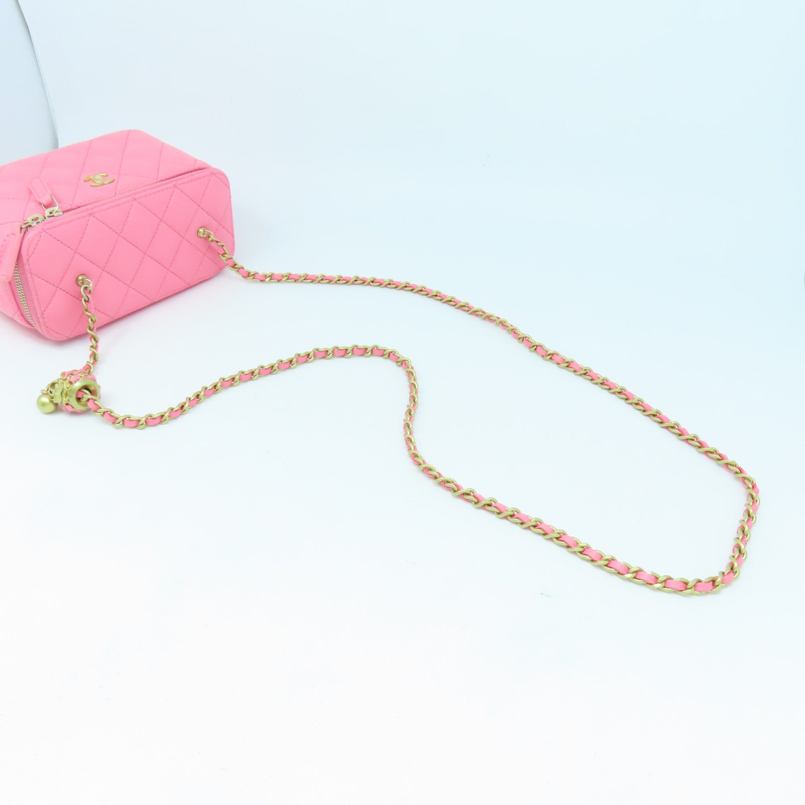 CHANEL 【激減優惠】菱格羊皮皮革Vanity Case金扣鏈帶肩背袋粉紅色