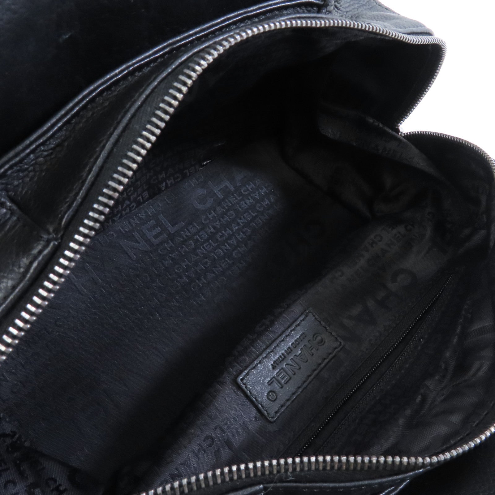 CHANEL 牛皮皮革Handbag銀扣手挽袋黑色