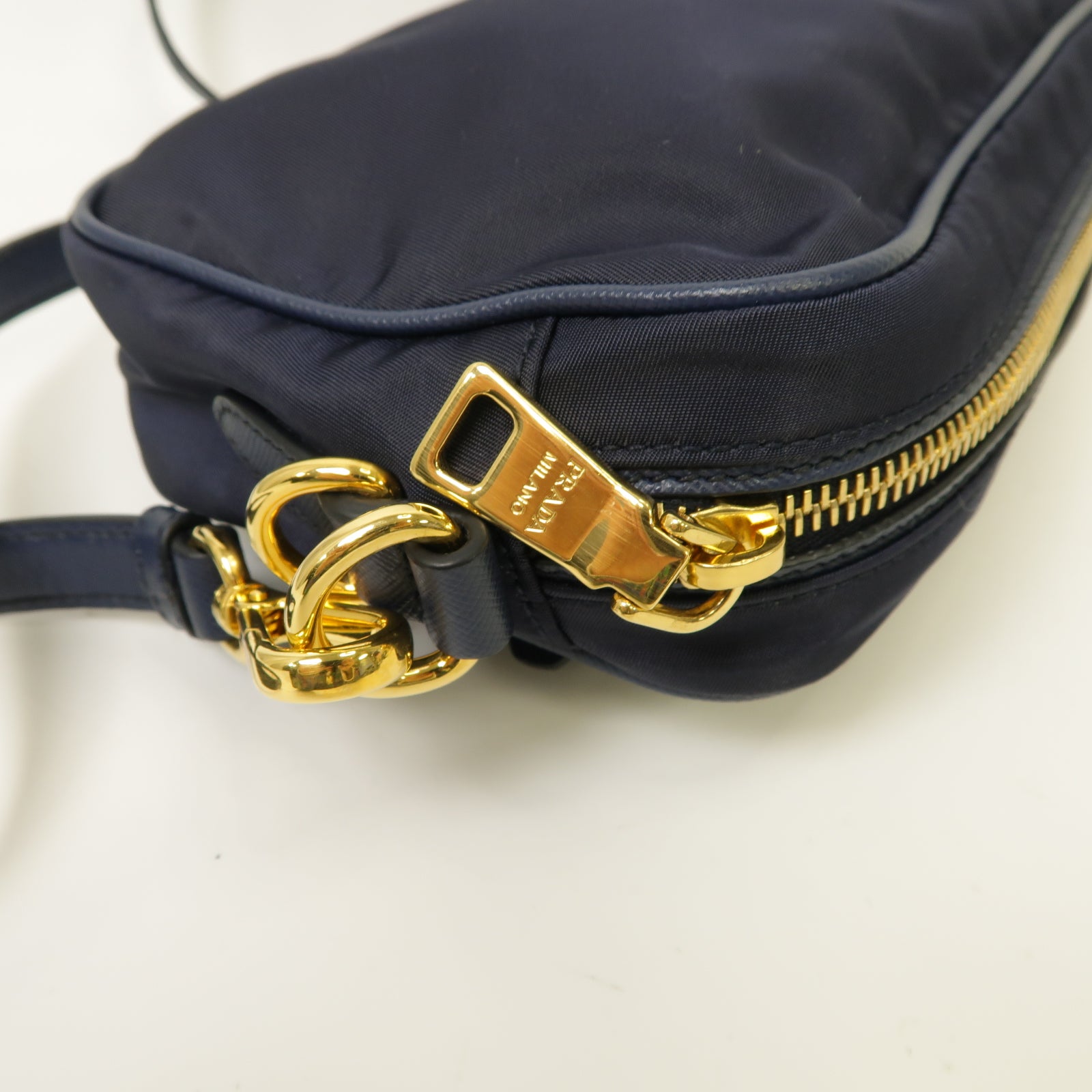 PRADA 尼龍Shoulder Bag金扣肩背袋深藍色