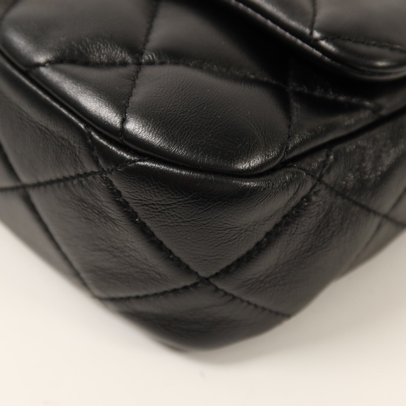 CHANEL 【激減優惠】羊皮皮革Chain Shoulder鏈帶肩背袋