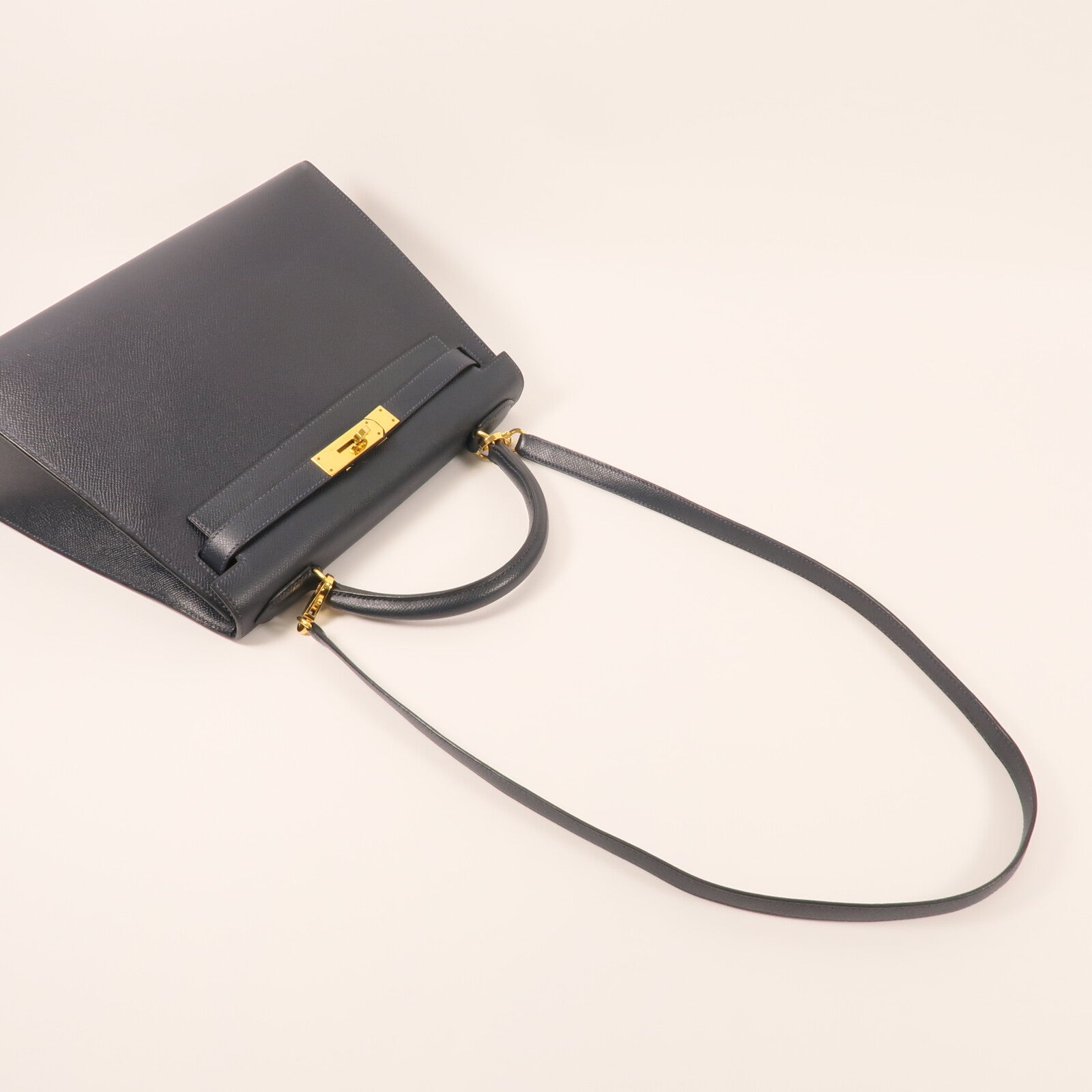 HERMES Epsom皮革Kelly 28金扣手挽肩背兩用袋Bleu Saphir