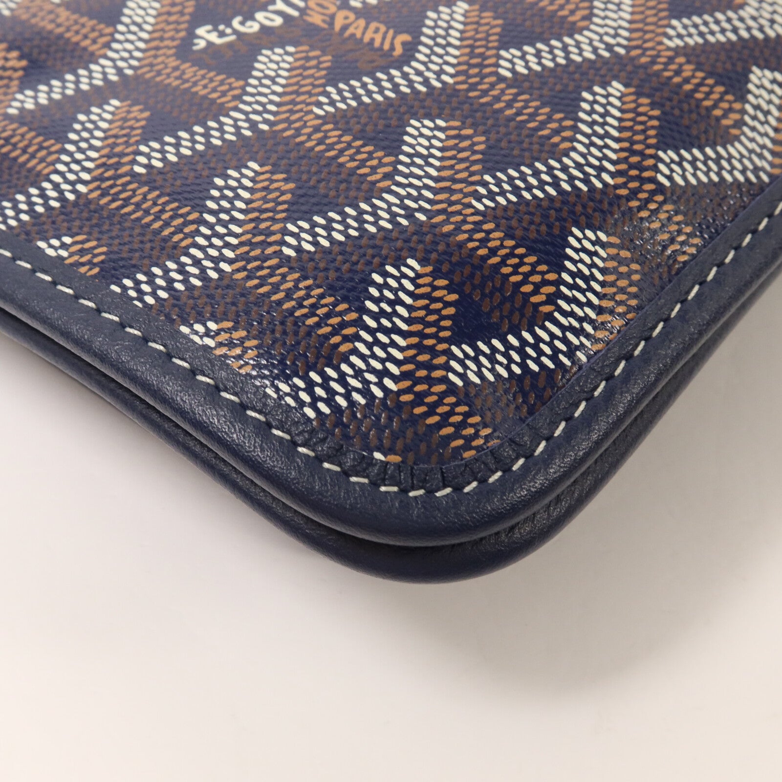 GOYARD 塗層帆布Plumet Pocket肩背袋