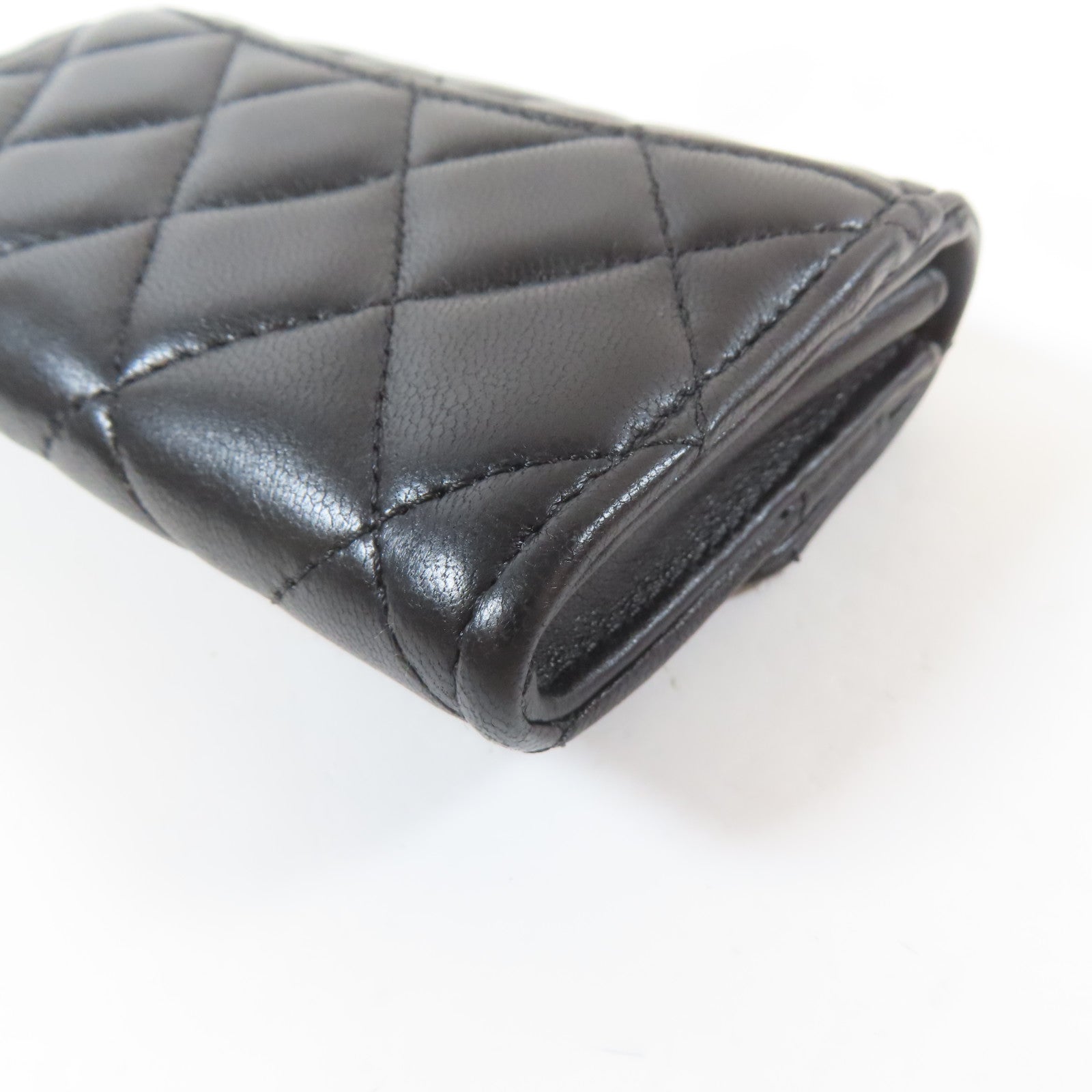 CHANEL 菱格羊皮皮革Flap Wallet金扣卡片套黑色