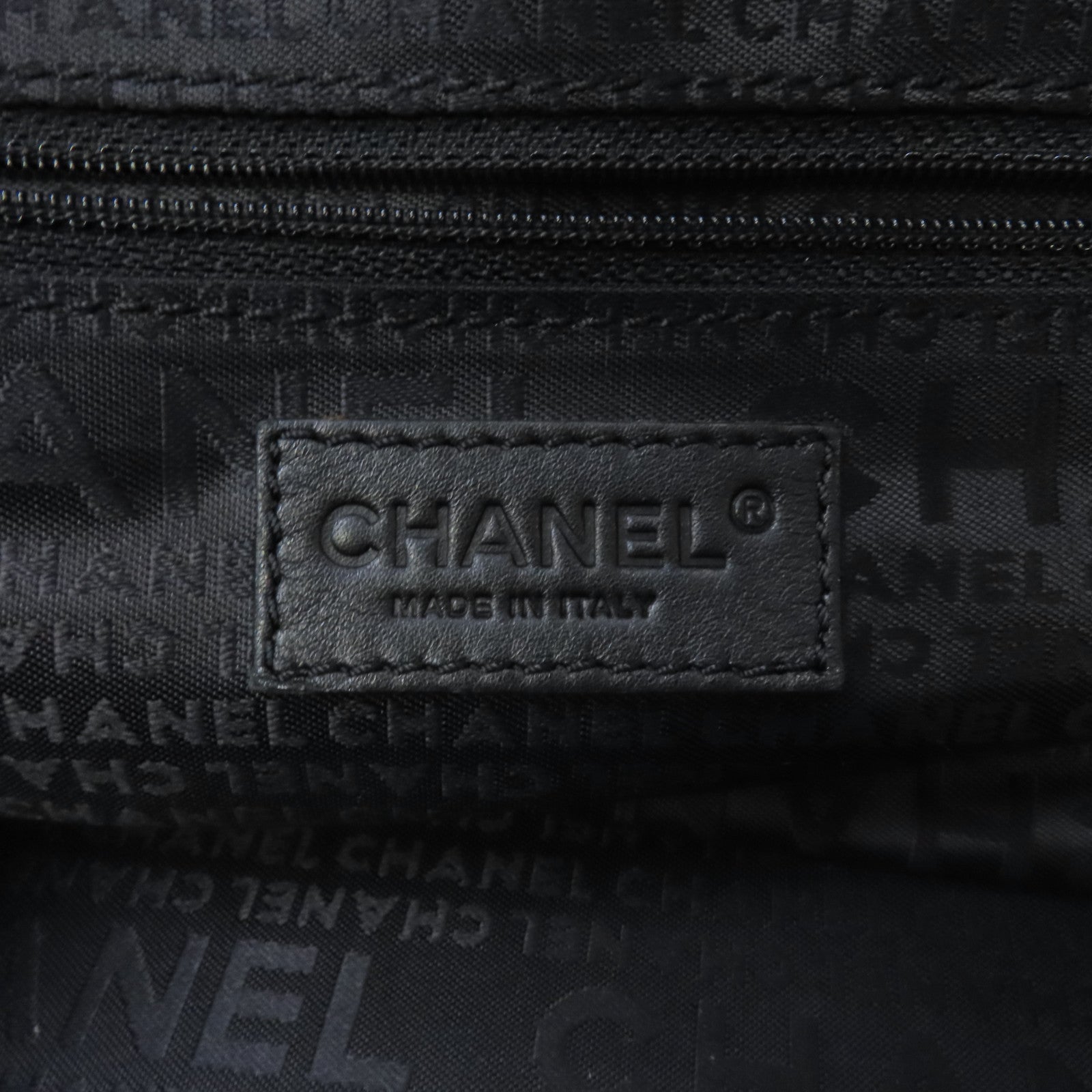 CHANEL 牛皮皮革Handbag銀扣手挽袋黑色