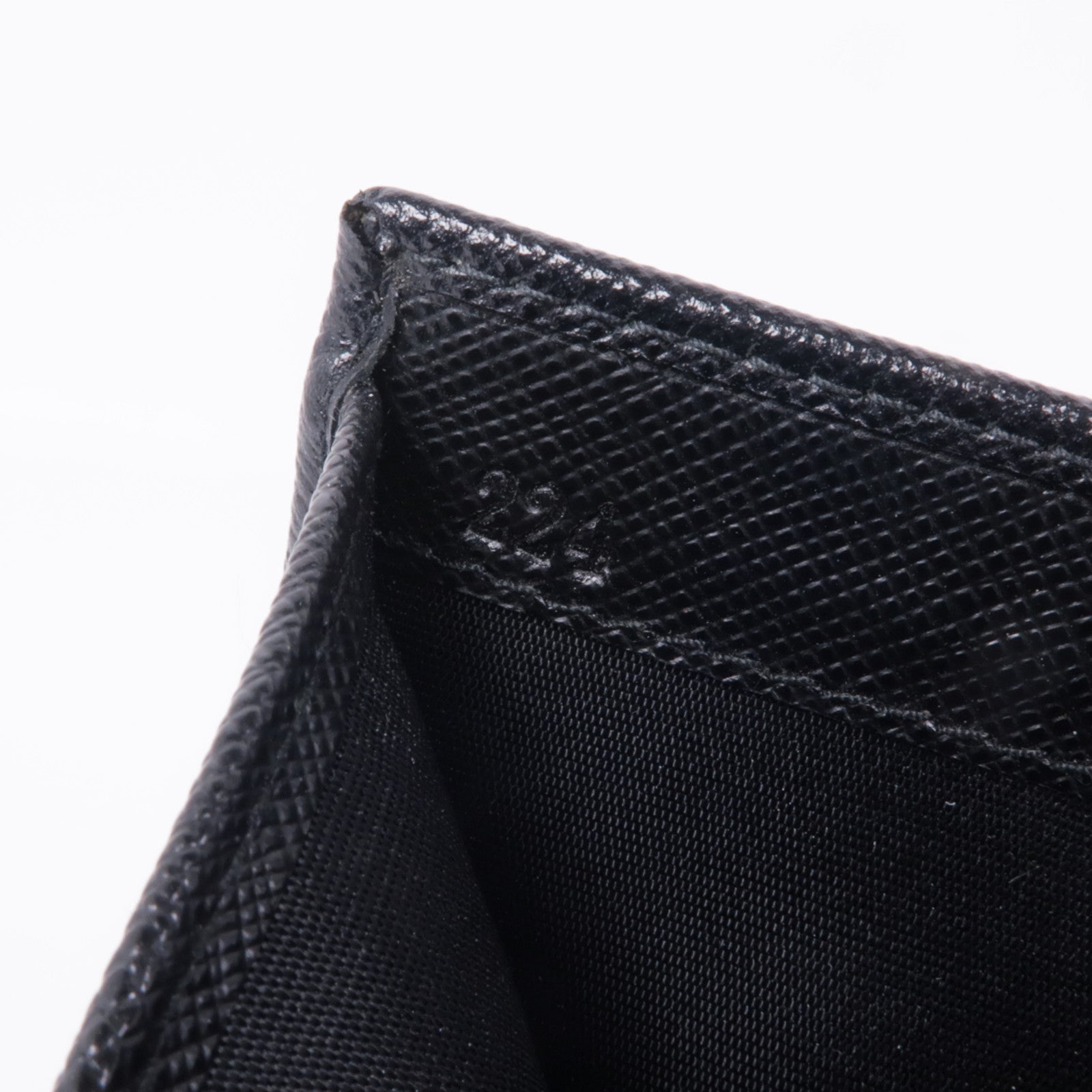 PRADA 牛皮皮革Wallet金扣錢包