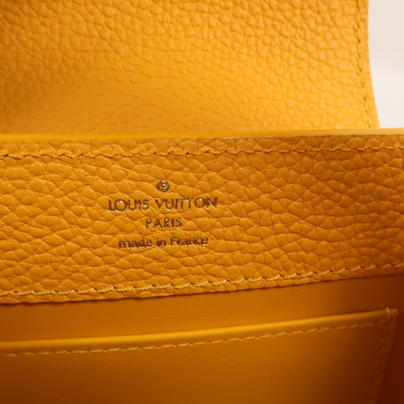 LOUIS VUITTON Taurillon皮革Capucines Mini手挽肩背兩用袋