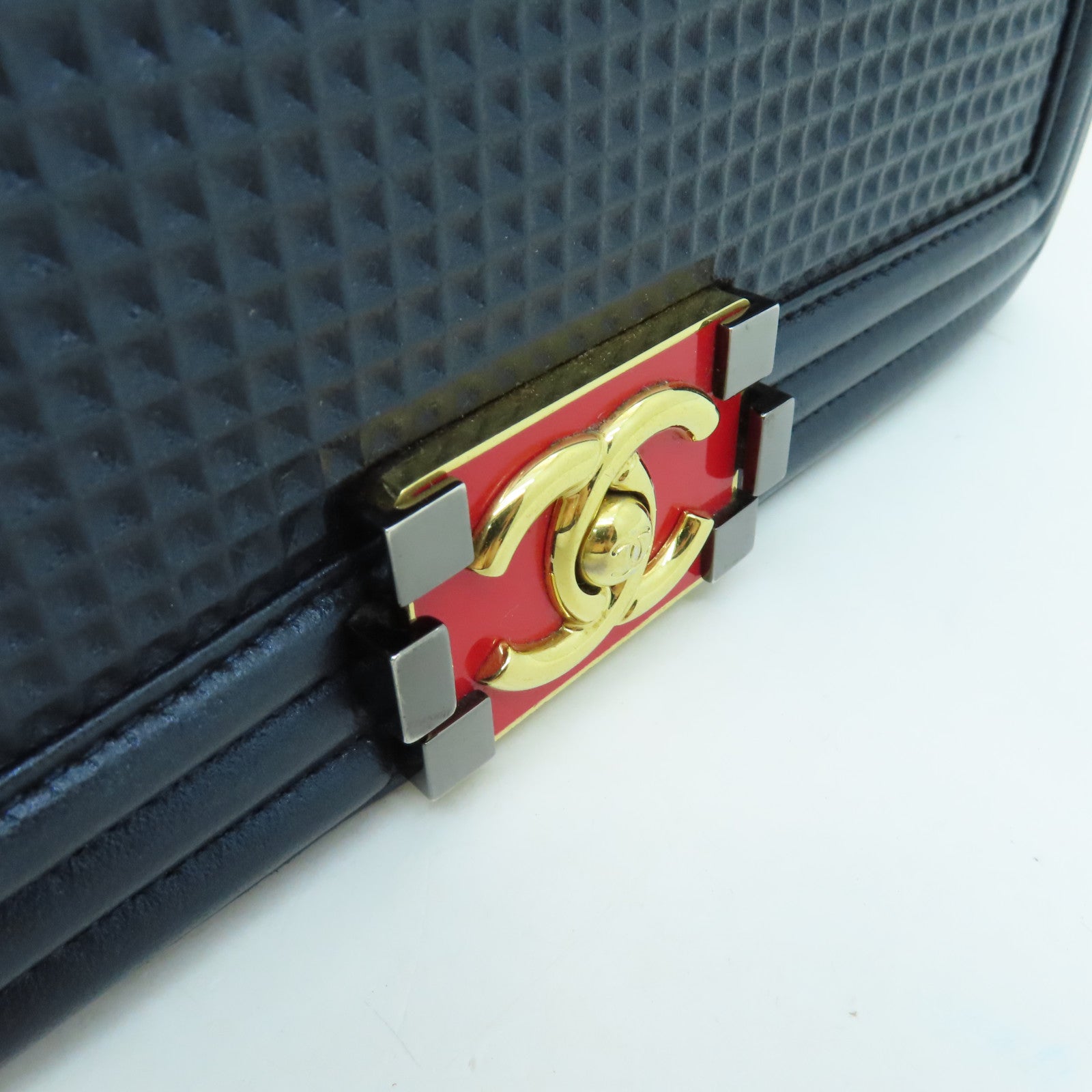 CHANEL 【激減優惠】牛皮皮革Boy Chanel金扣鏈帶肩背袋深藍色