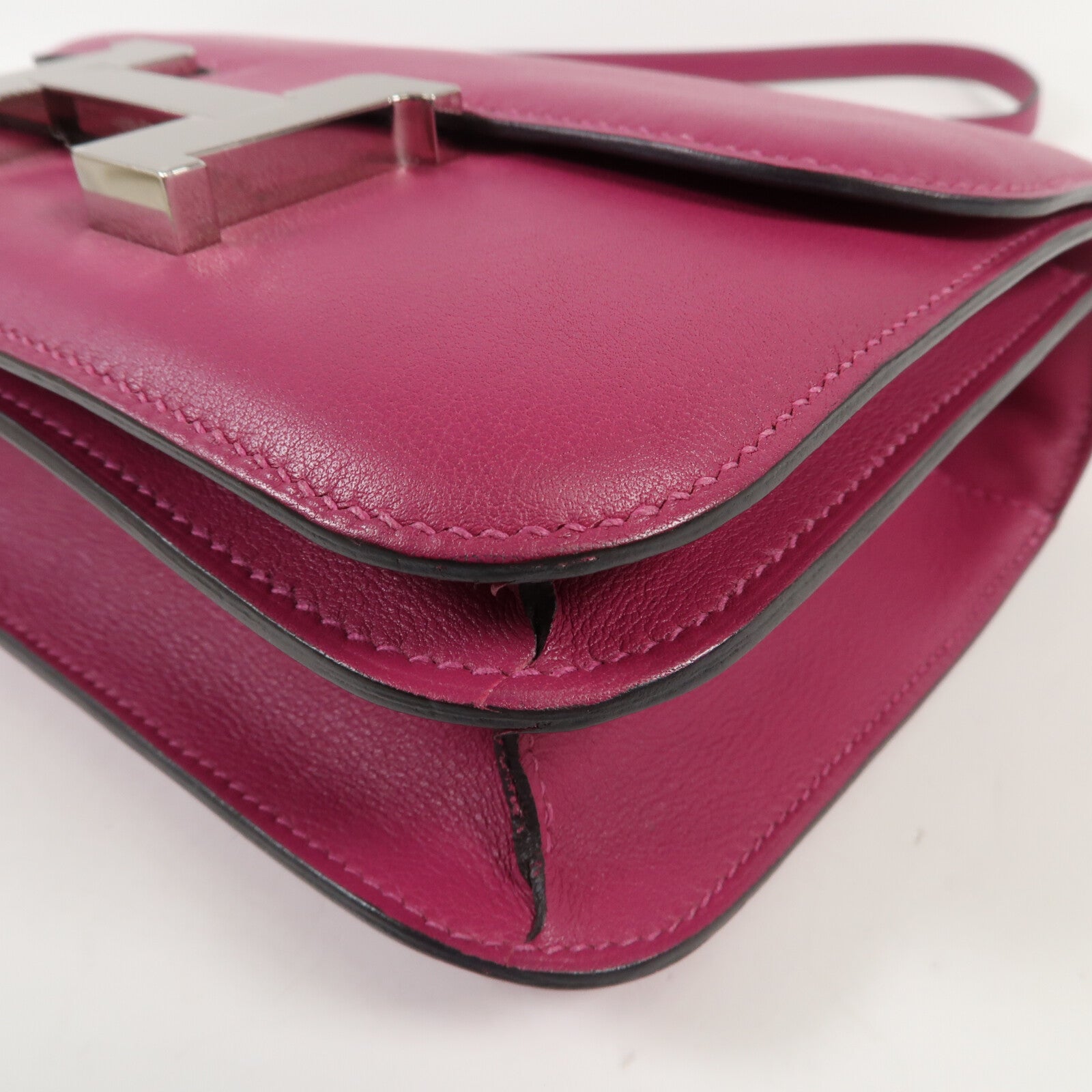 HERMES Swift皮革Constance Mini銀扣肩背袋