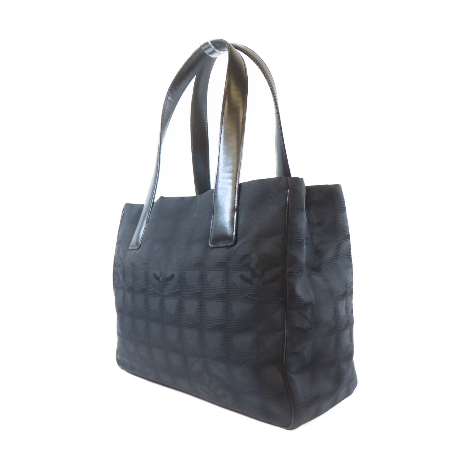 CHANEL 尼龍New Travel Line Tote Bag金扣手挽袋黑色