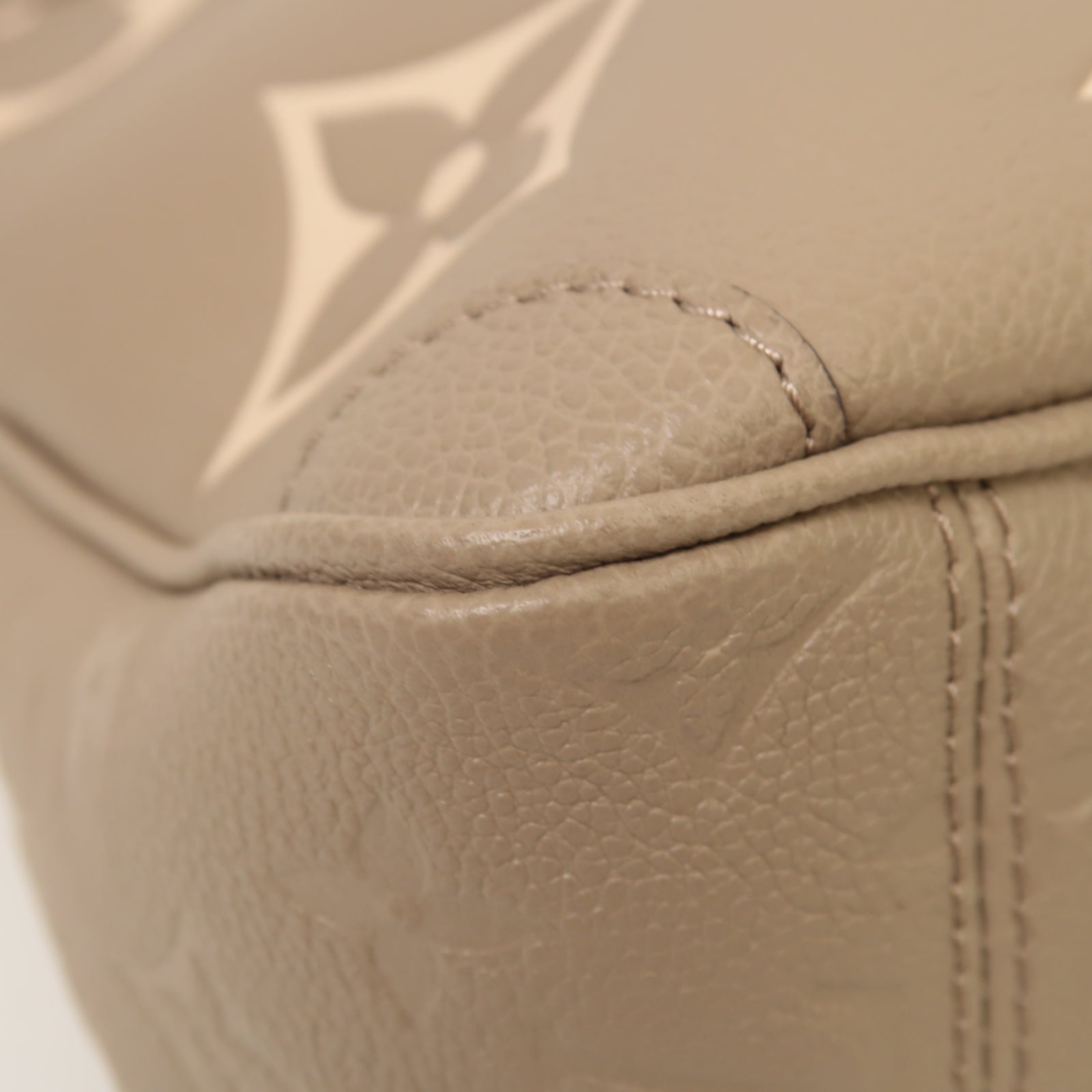 LOUIS VUITTON 【激減優惠】Monogram Empreinte Trianon PM金扣手挽肩背兩用袋米色