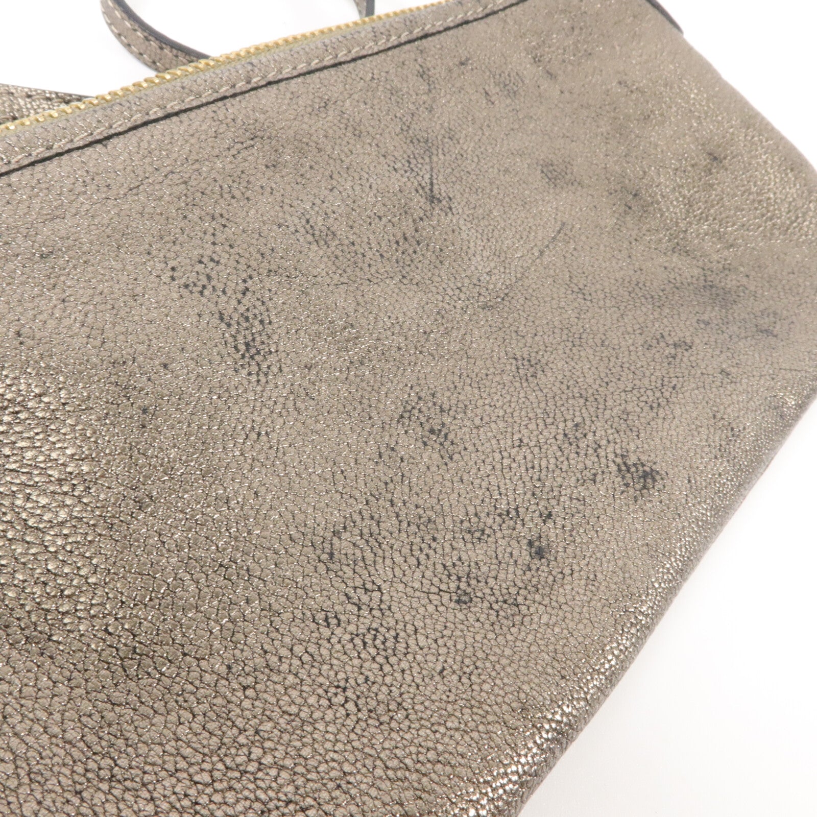 LOEWE 牛皮皮革Anagram Shoulder Bag肩背袋