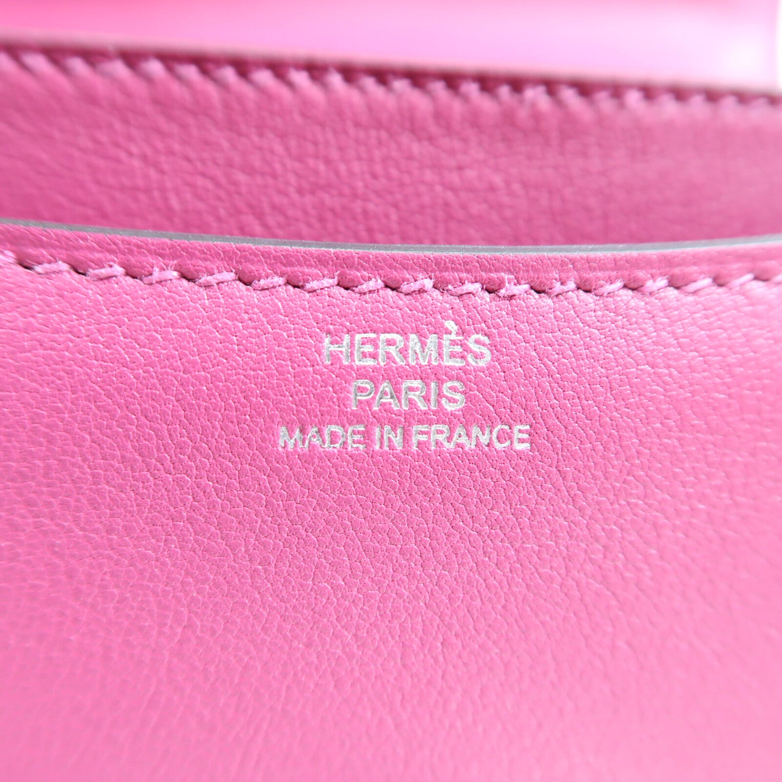 HERMES Swift皮革Constance Mini銀扣肩背袋