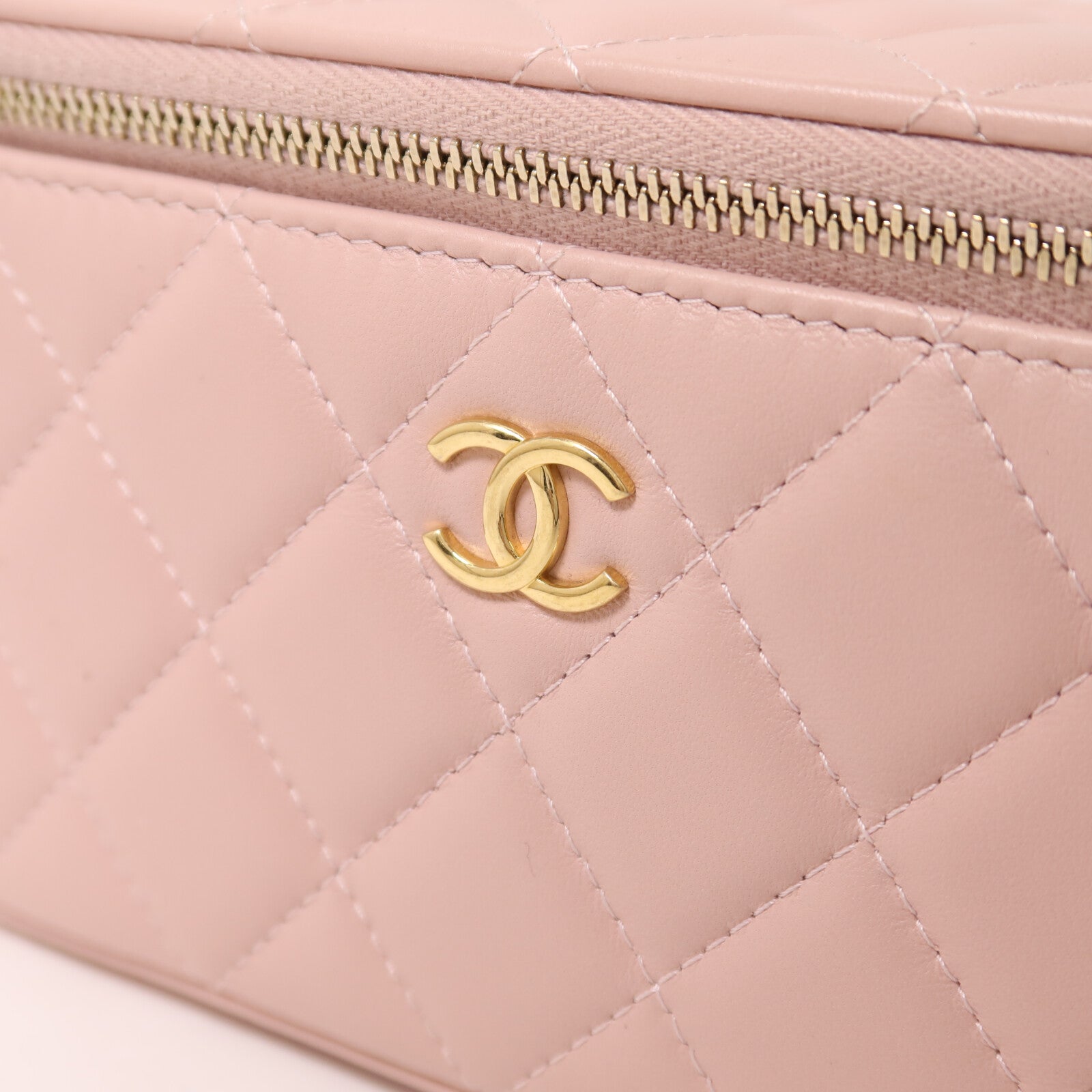 CHANEL 羊皮皮革Vanity Case鏈帶肩背袋