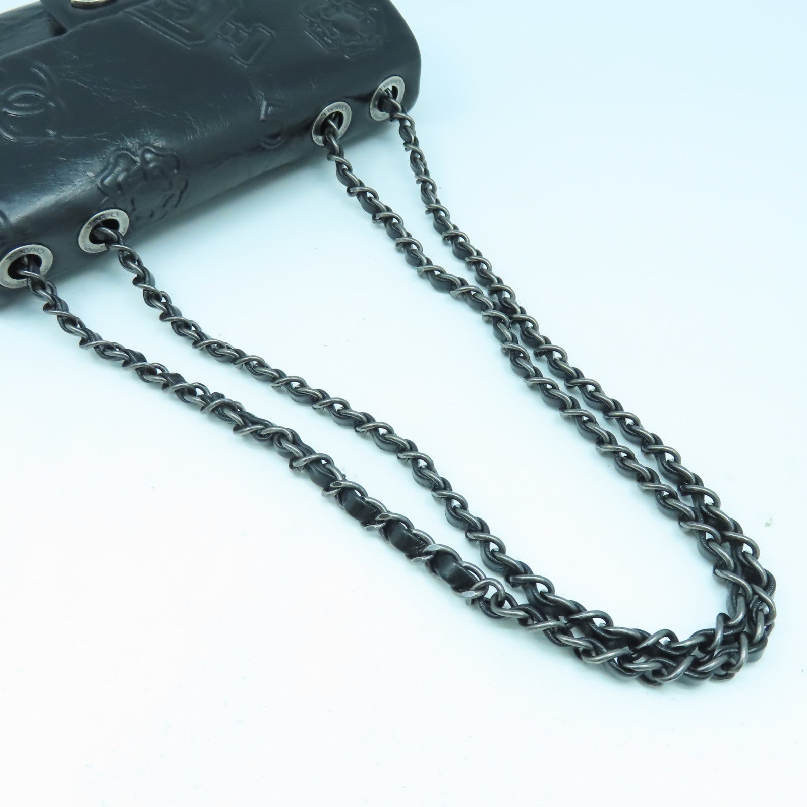 CHANEL 【清倉大減價】牛皮皮革Chain Shoulder銀扣鏈帶肩背袋黑色
